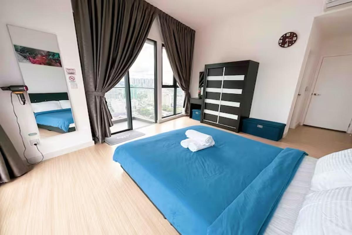 Continew Residence Cozy Suite by GUESTONIC