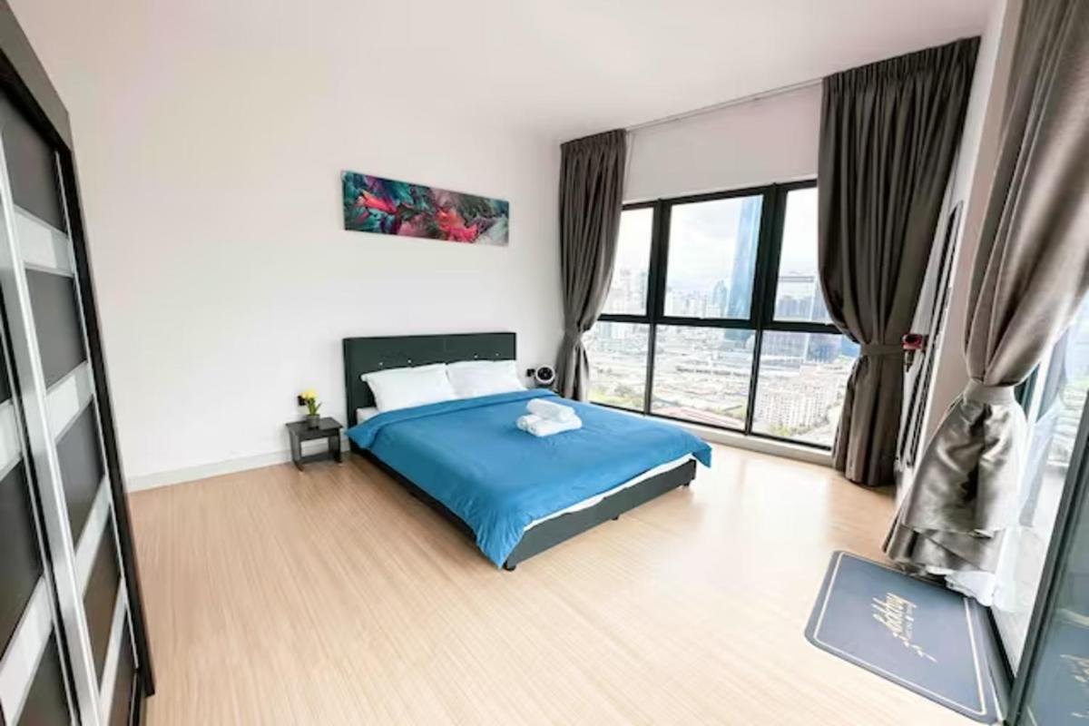 Continew Residence Cozy Suite by GUESTONIC