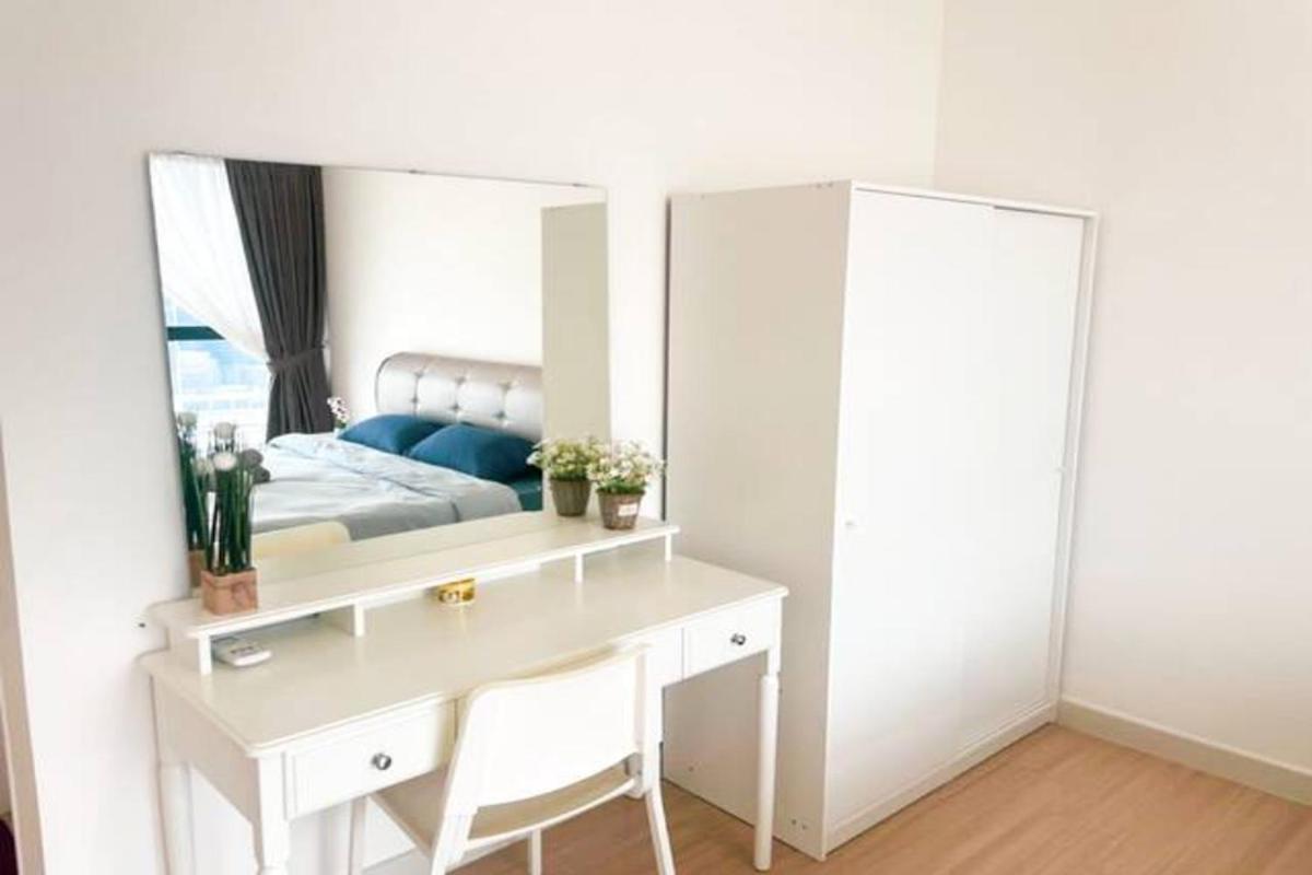 Continew Residence Cozy Suite by GUESTONIC