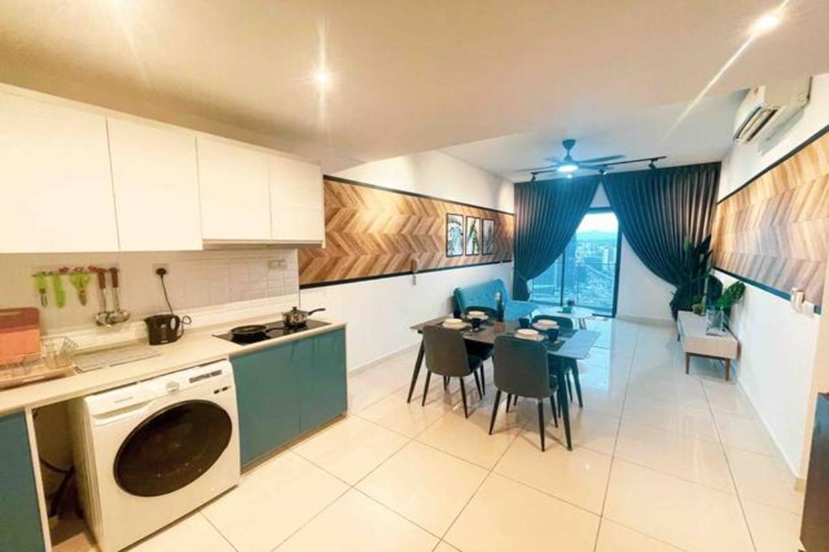 Continew Residence Cozy Suite by GUESTONIC