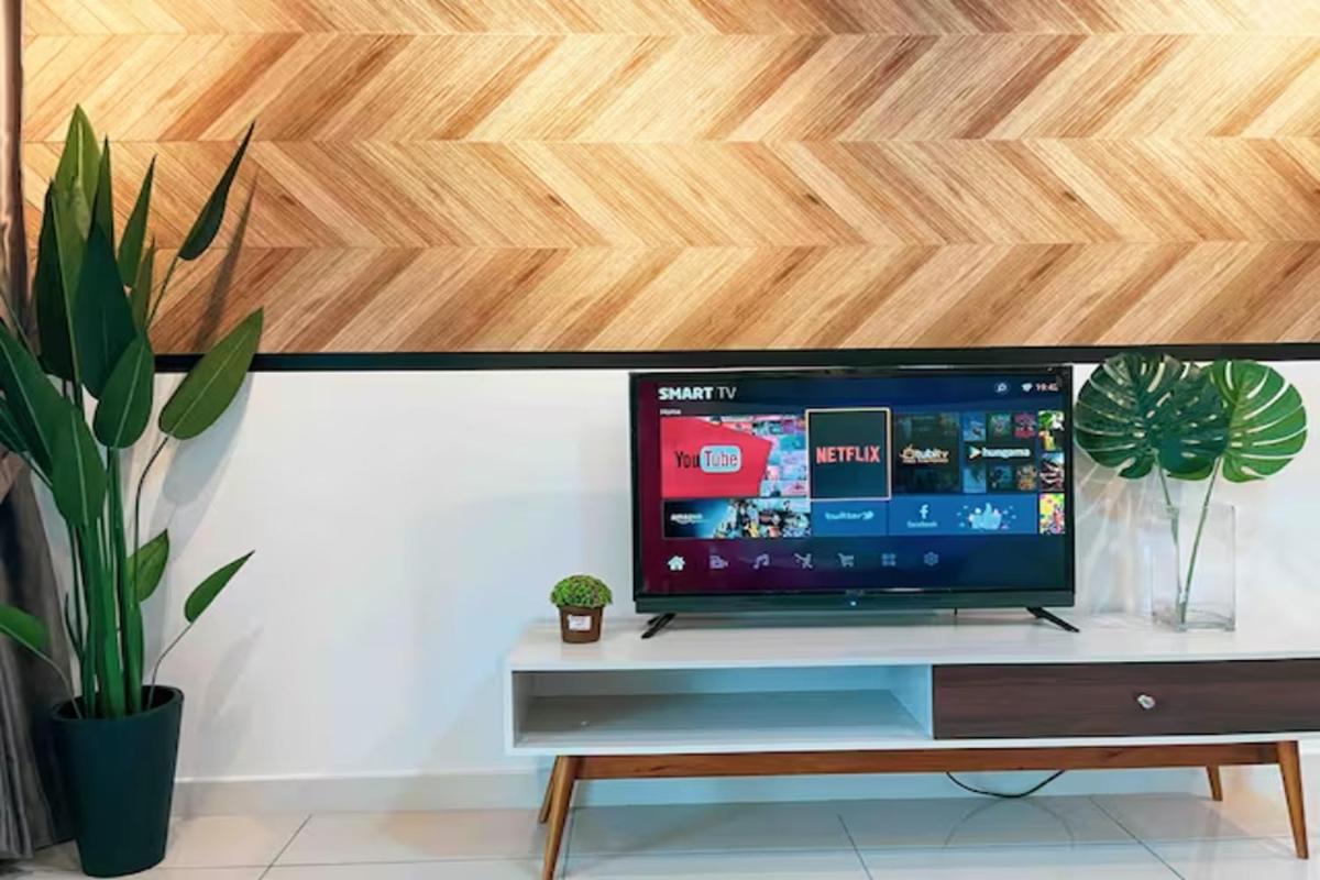 Continew Residence Cozy Suite by GUESTONIC