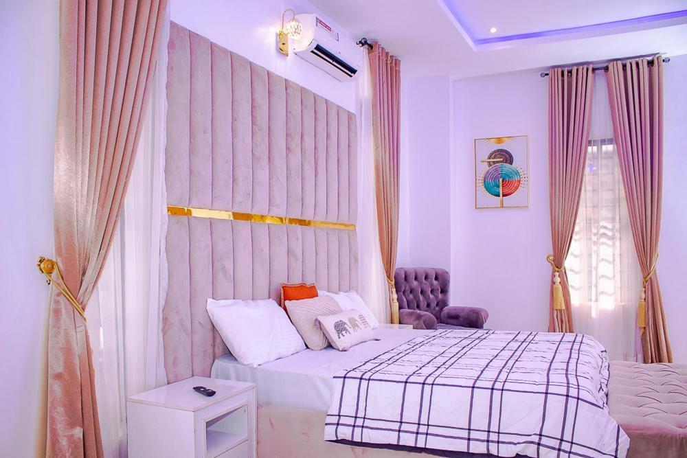 Furnished 4 bedroom duplex