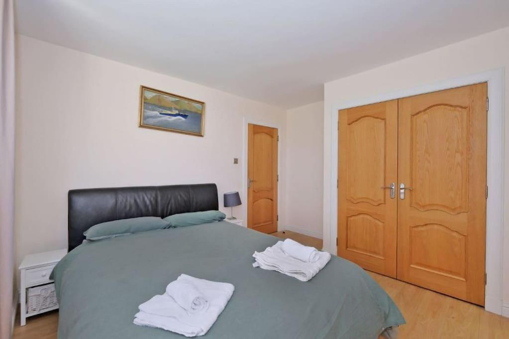Traditional Stone Farmhouse - Aberdeen West view 4