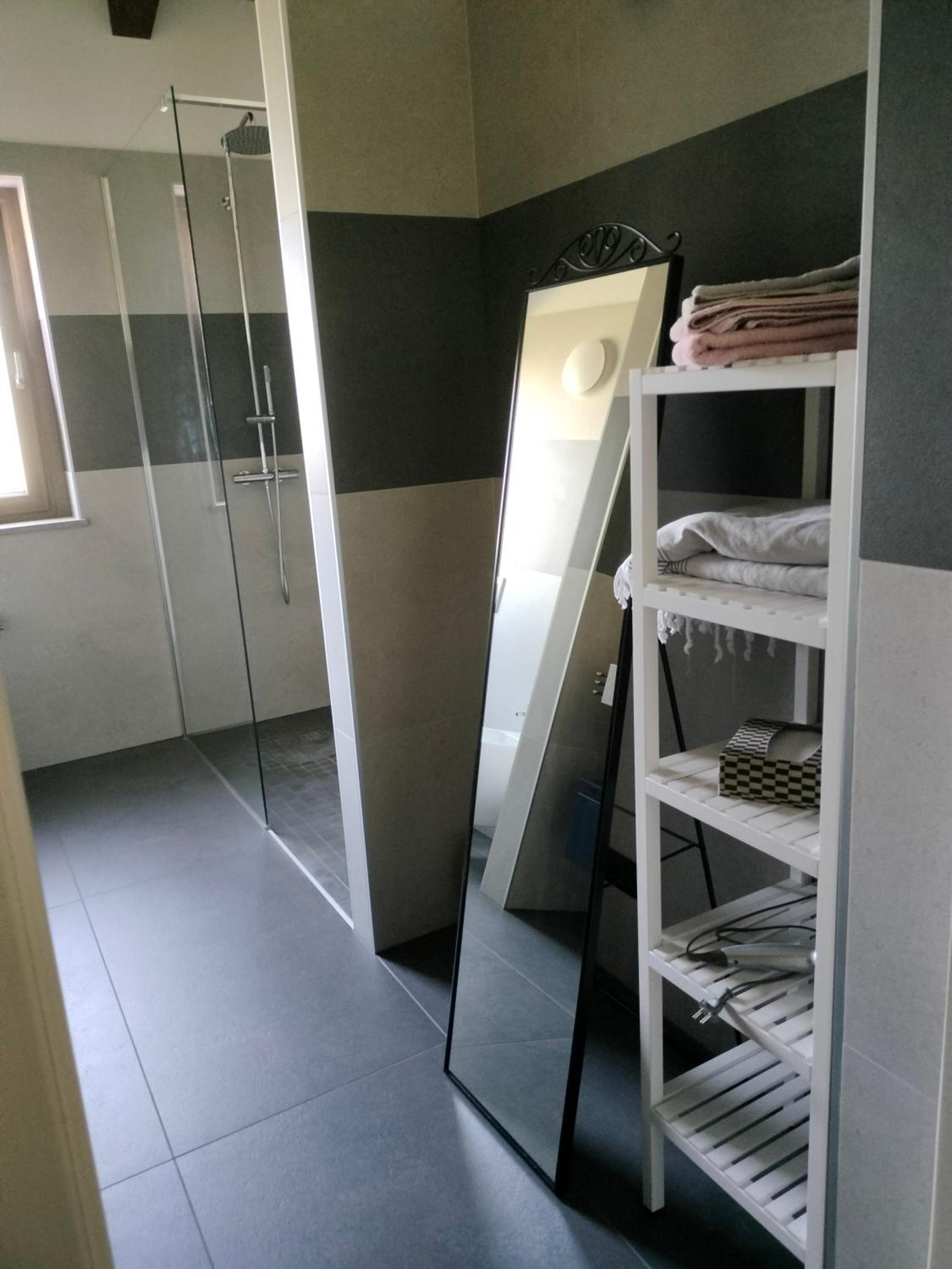 Ta Jevada en Villa Vicentina — bathroom