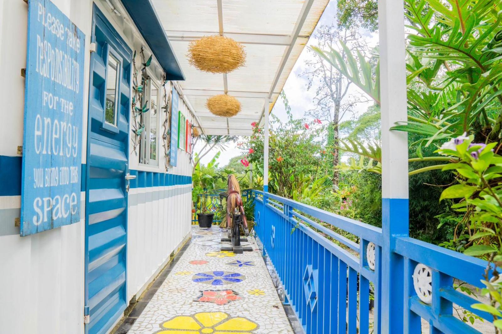 Rumah Container Bedugul view 2