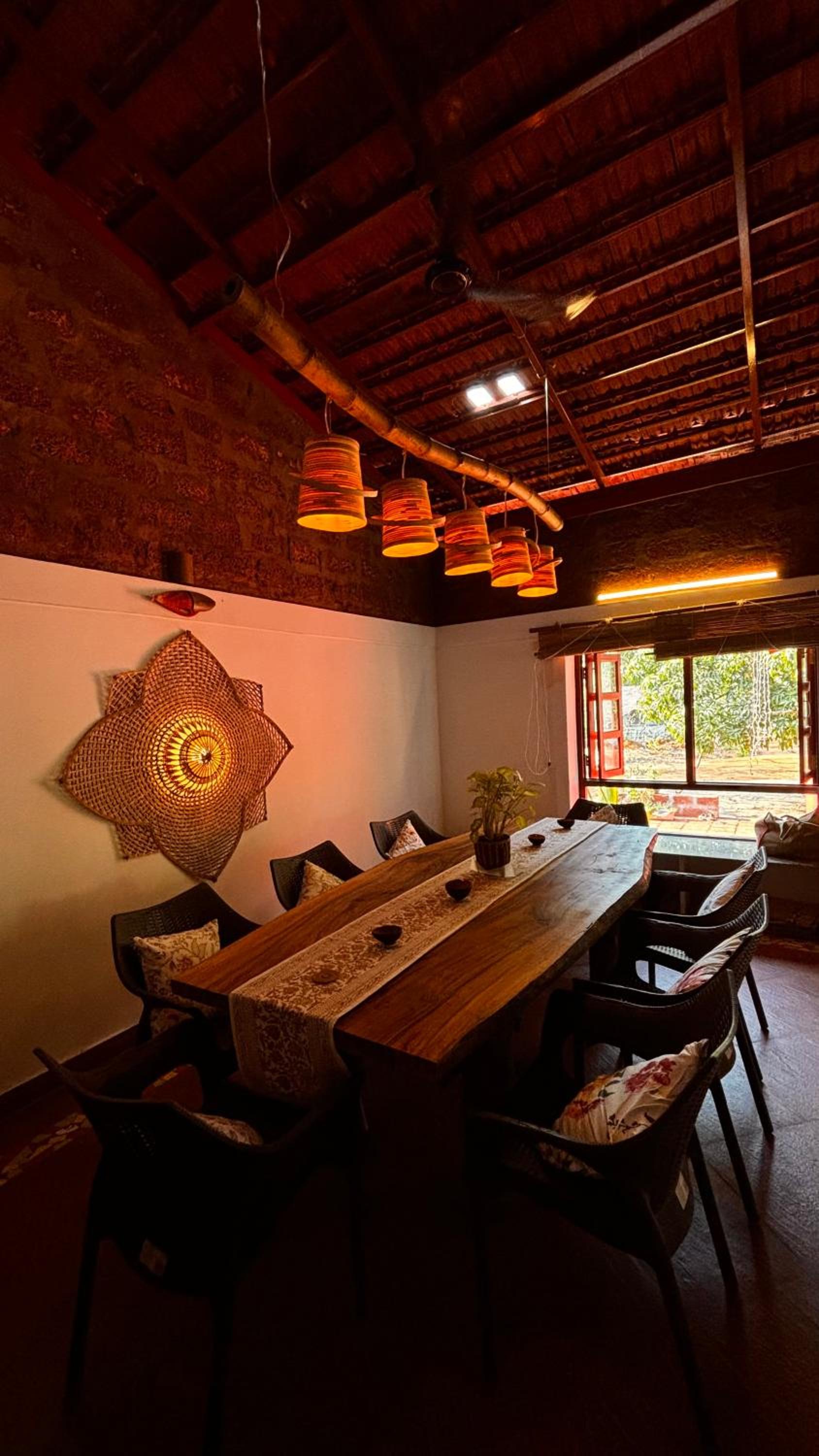 Surangi Homestays
