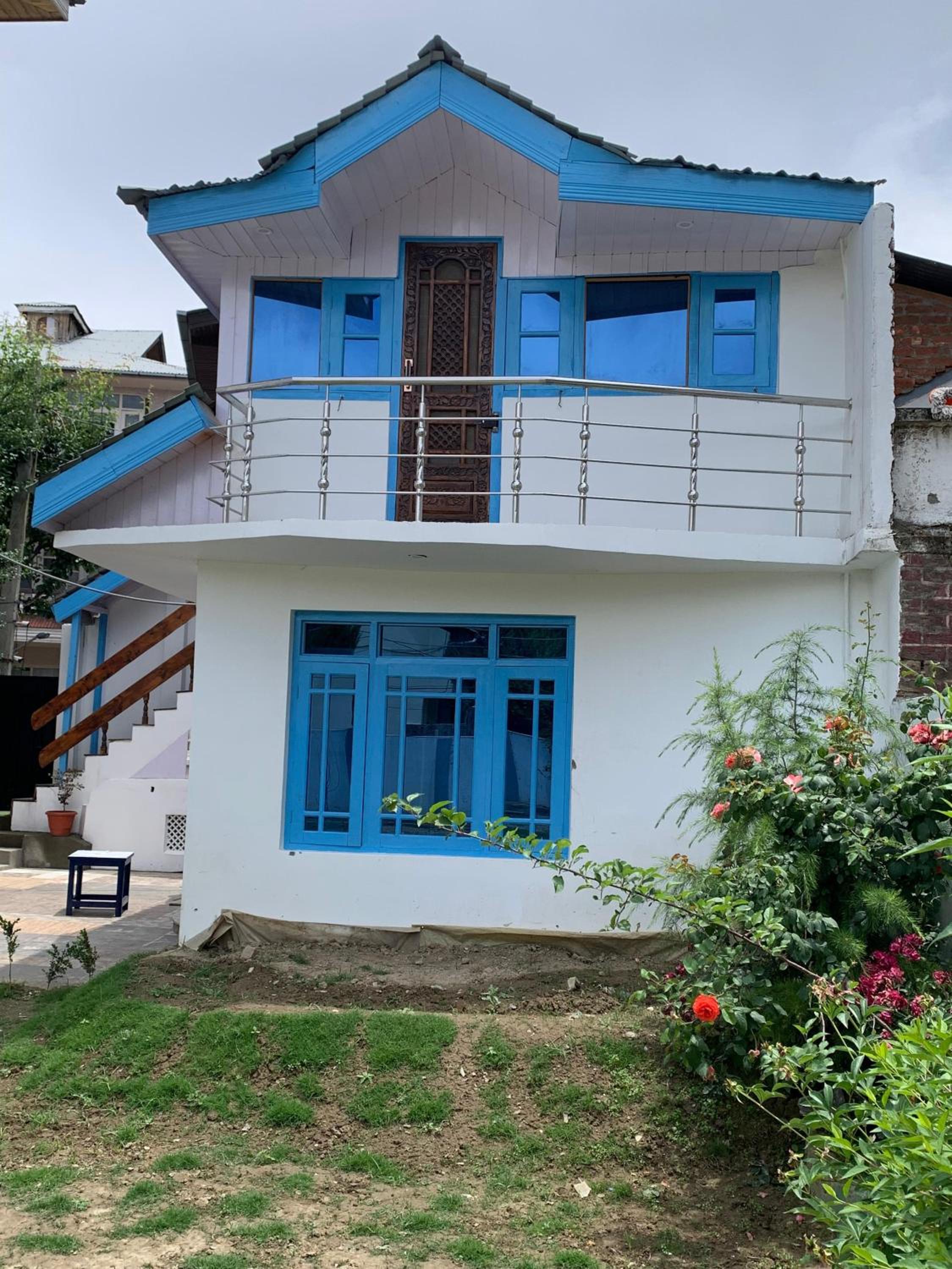 Mattoo Villa and Home Stay
