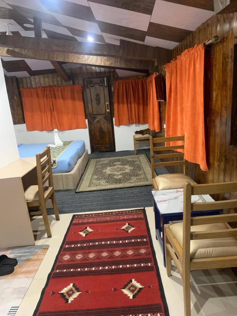 Mattoo Villa and Home Stay