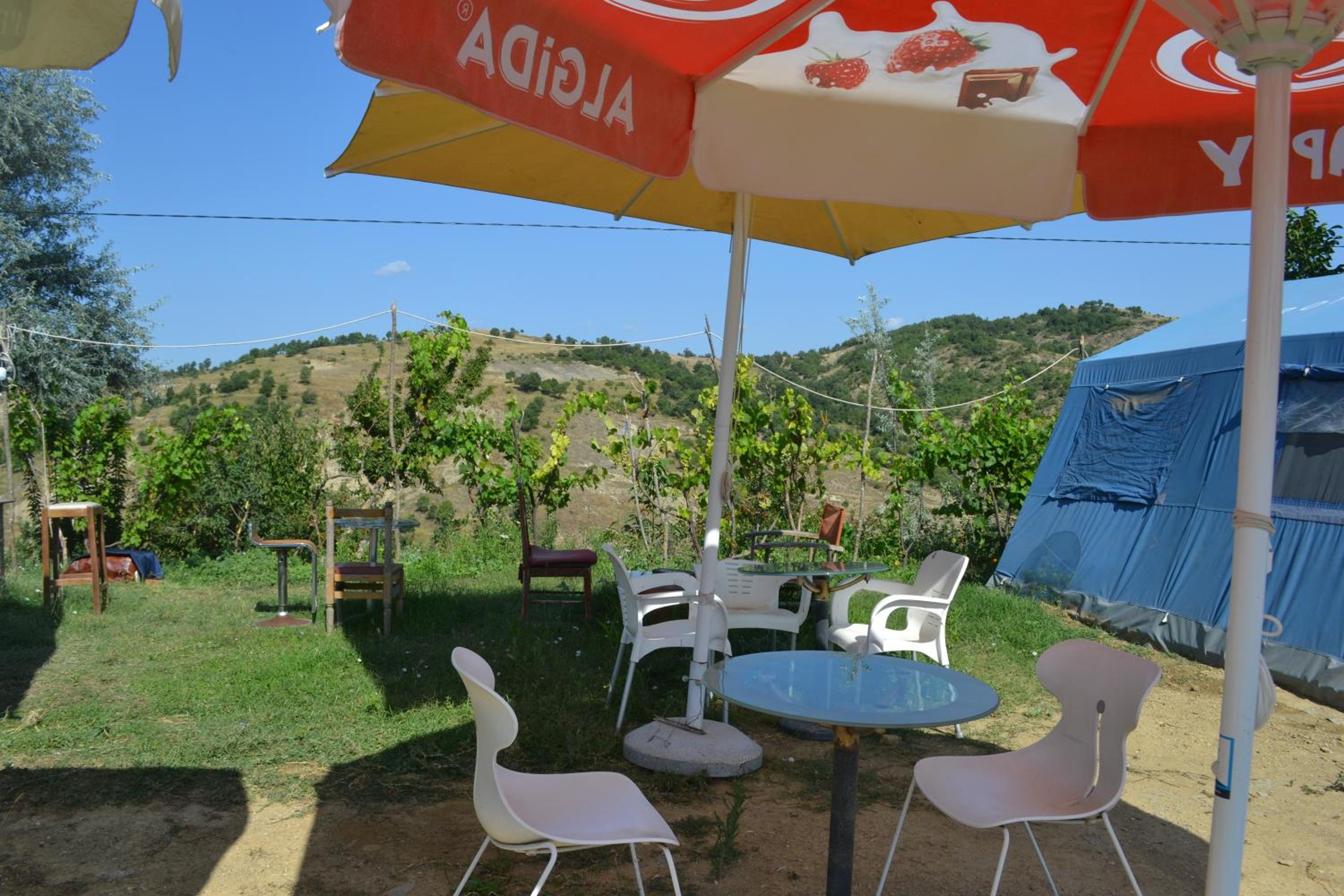 Camping & Guest House Murataj