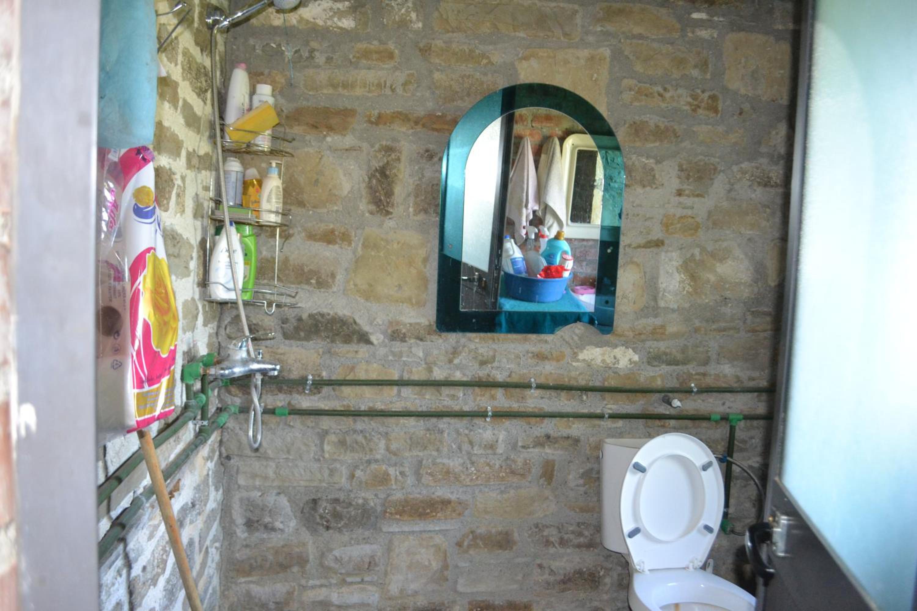 Camping & Guest House Murataj
