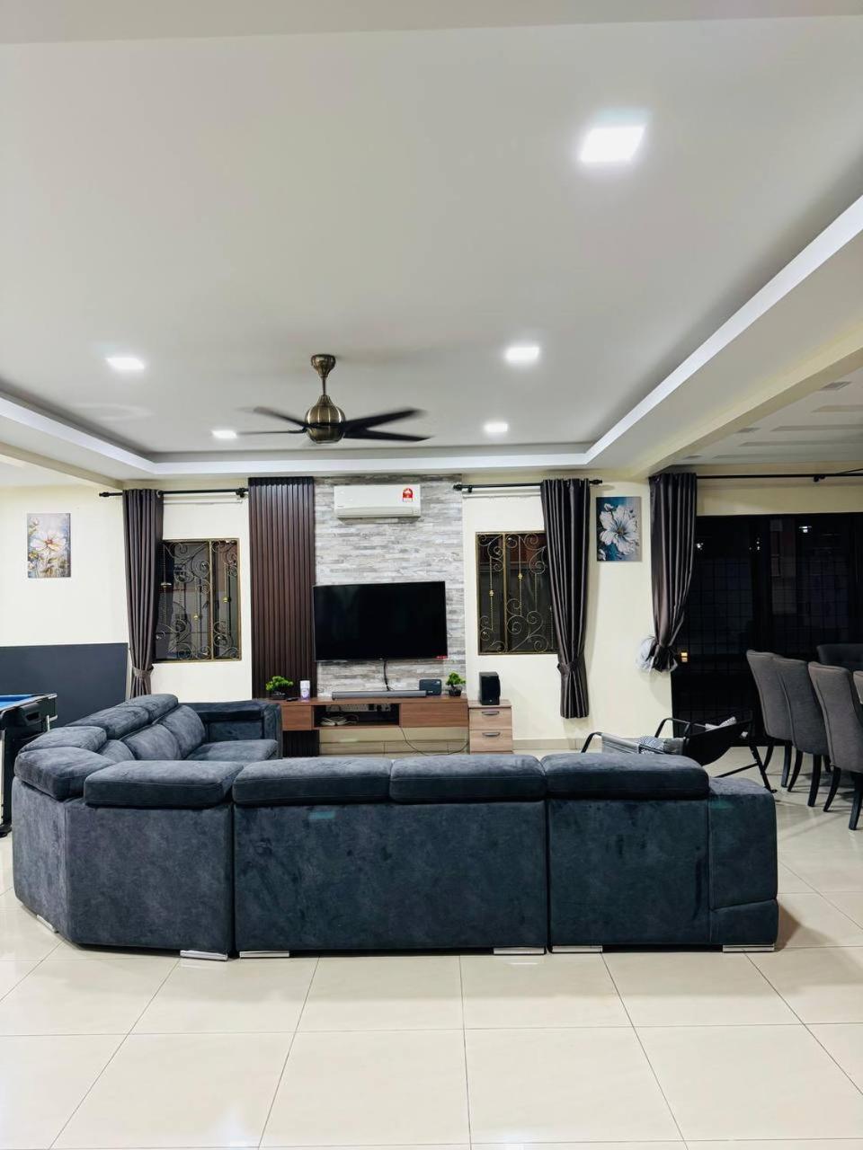 Green Villa Bukit Tinggi#event house#karaokeroom#swimmingpool photo 5