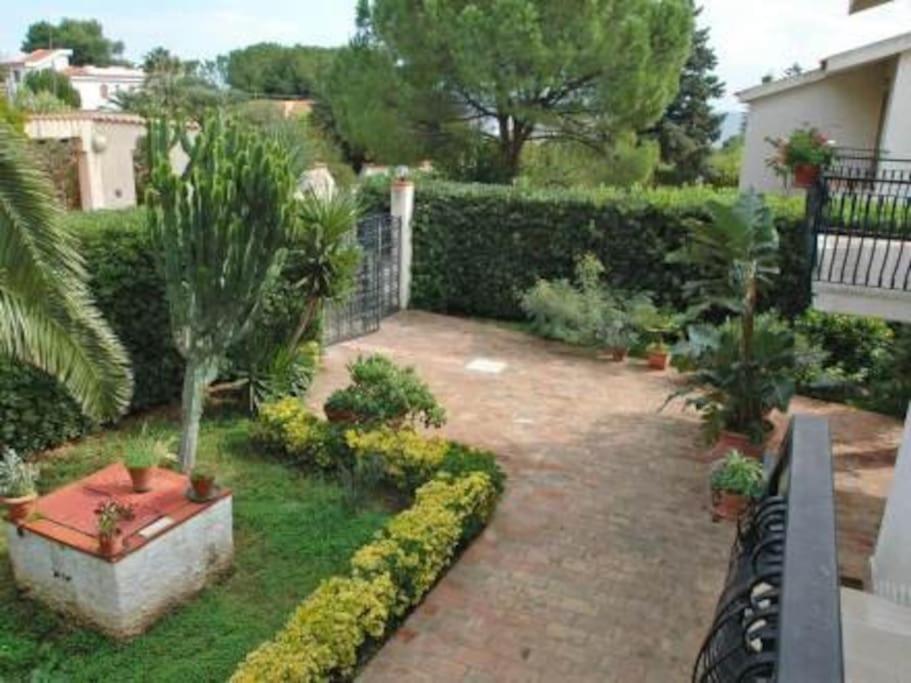 Villa Rosy
