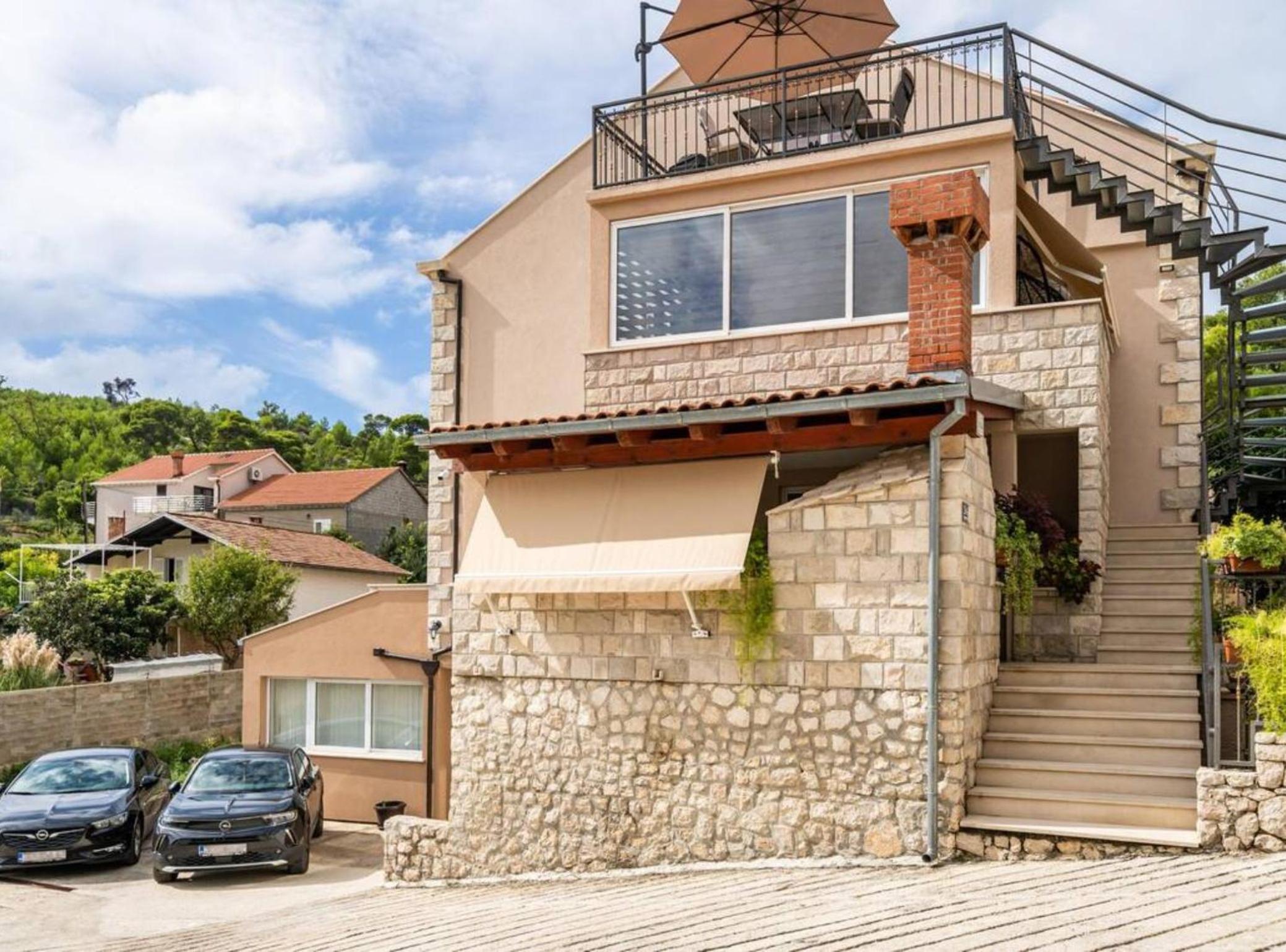 Hotel Apartment Nature View - Image 1