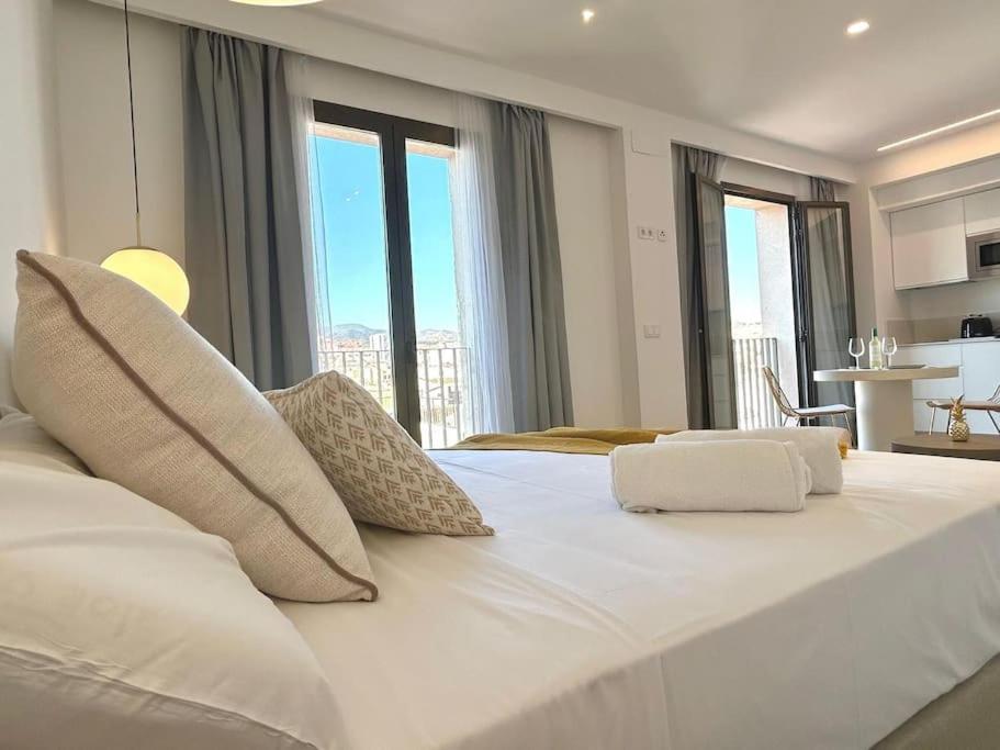 Pozos Dulces 4A by Pineapple Homes