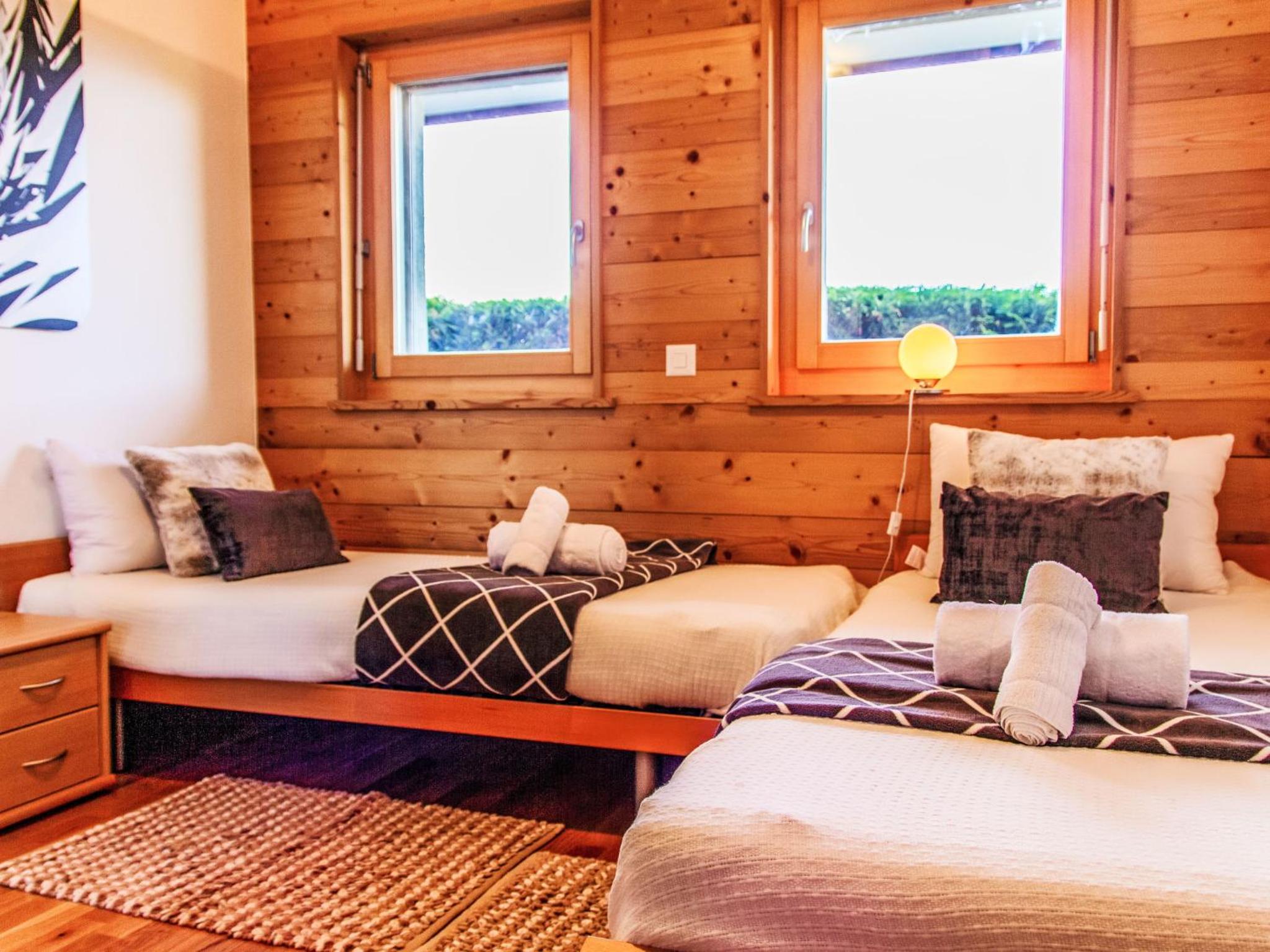 Chalet Chalet Aurore by Interhome