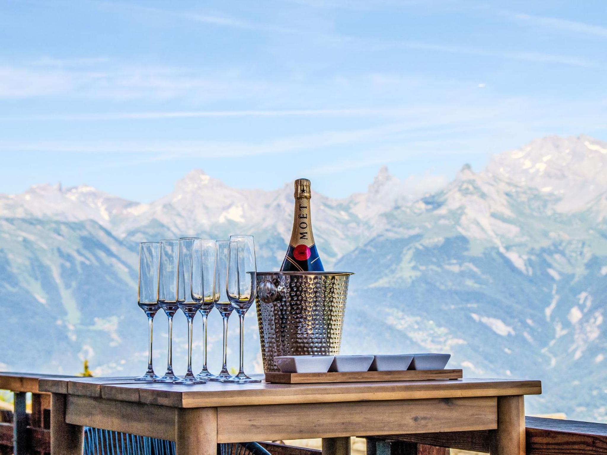 Chalet Chalet Aurore by Interhome