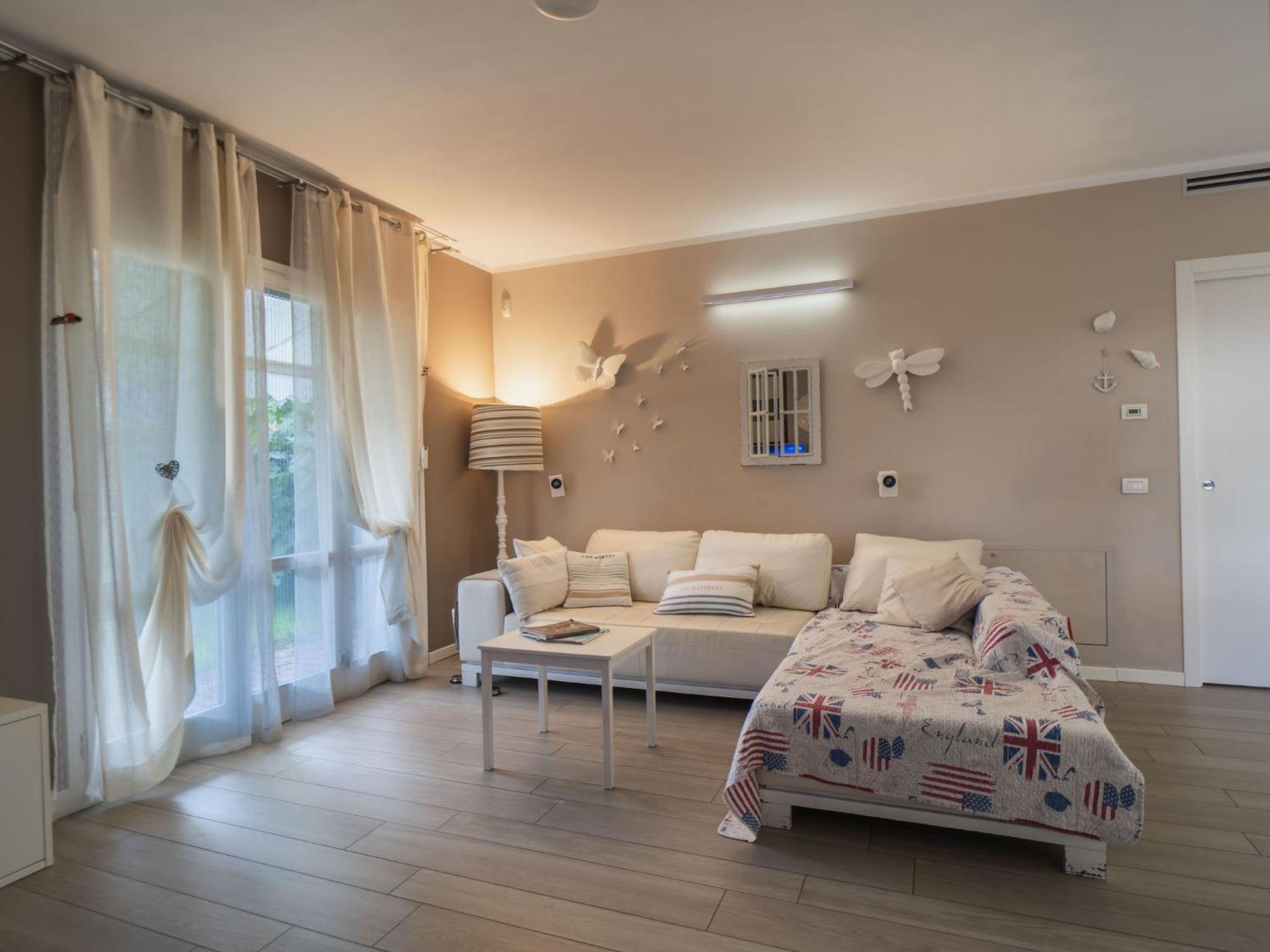 Photo 26