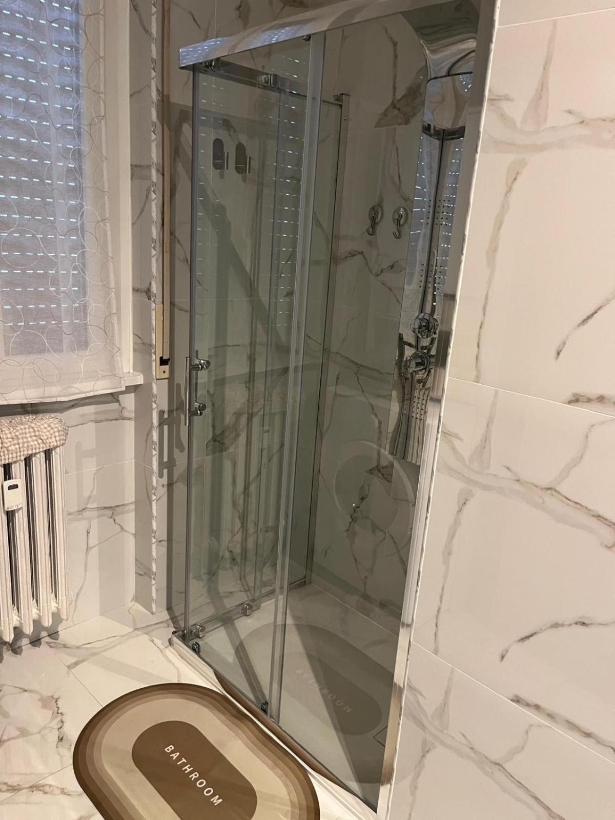 Felicia's Apartment
