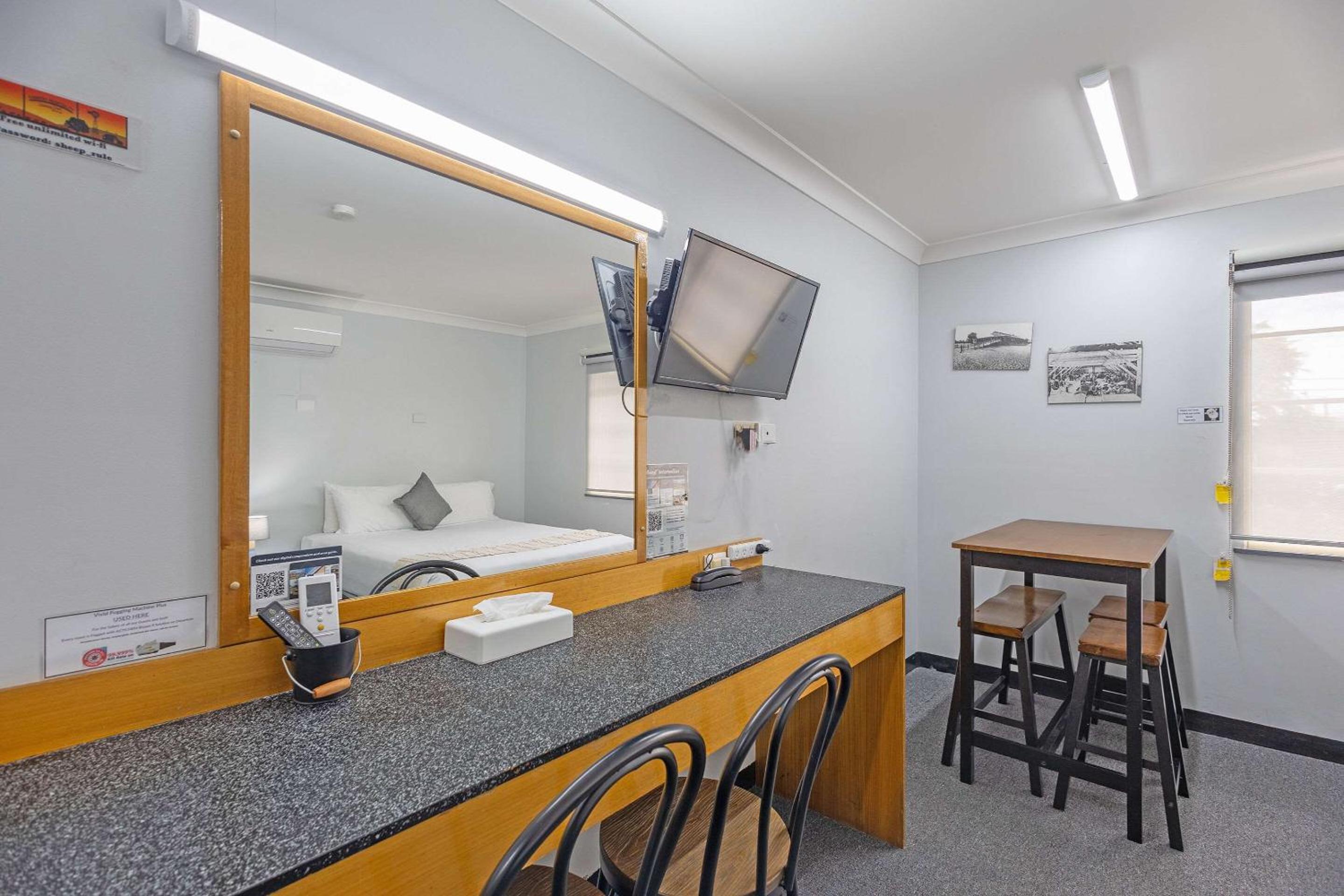 Shearing Shed Motor Inn