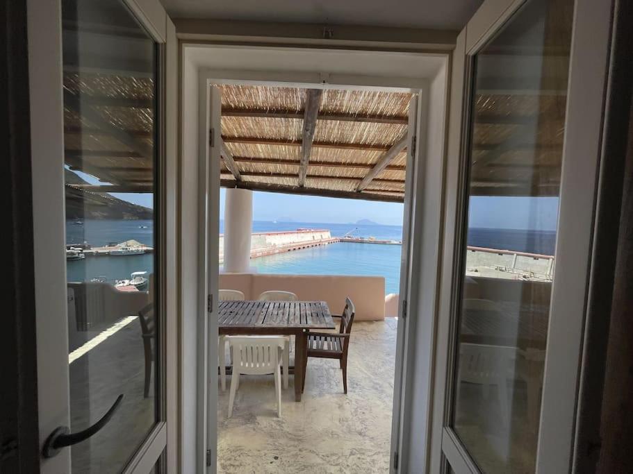 Casa Cappero - sul porto di Malfa photo 2