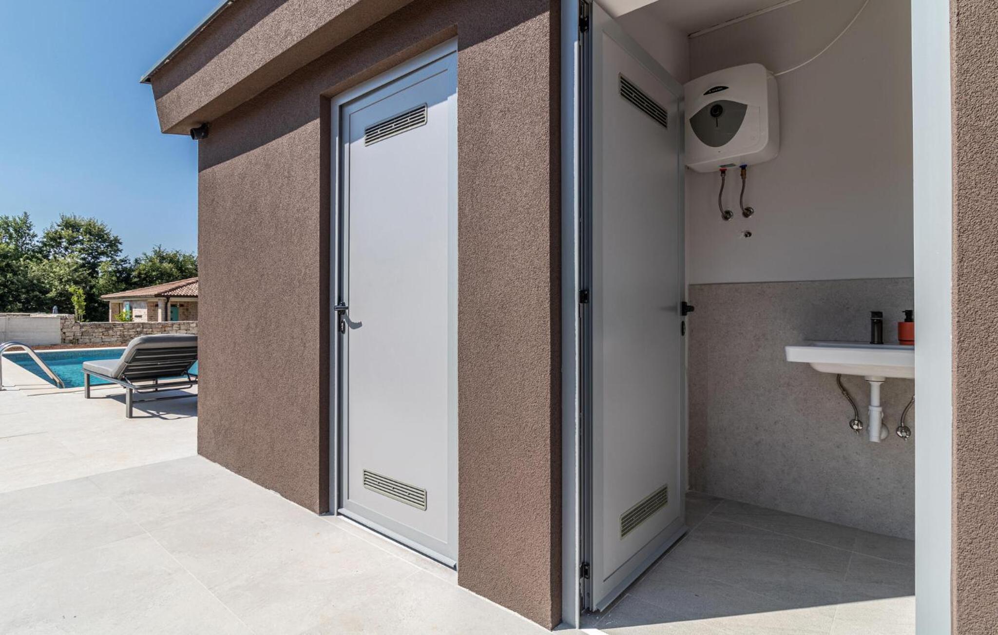 Nice Home In Jursici With Kitchen view 2