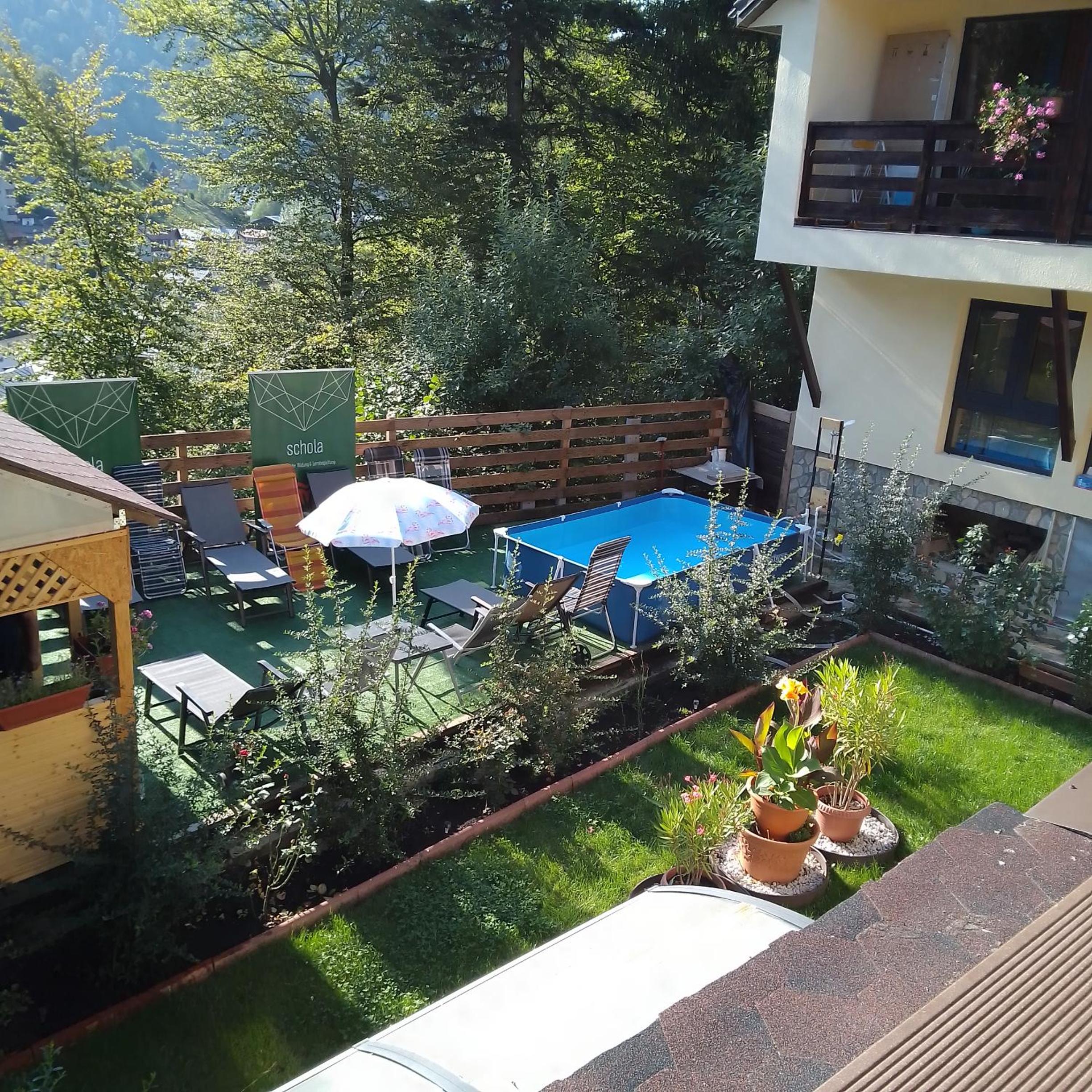Casa Nicolas Busteni