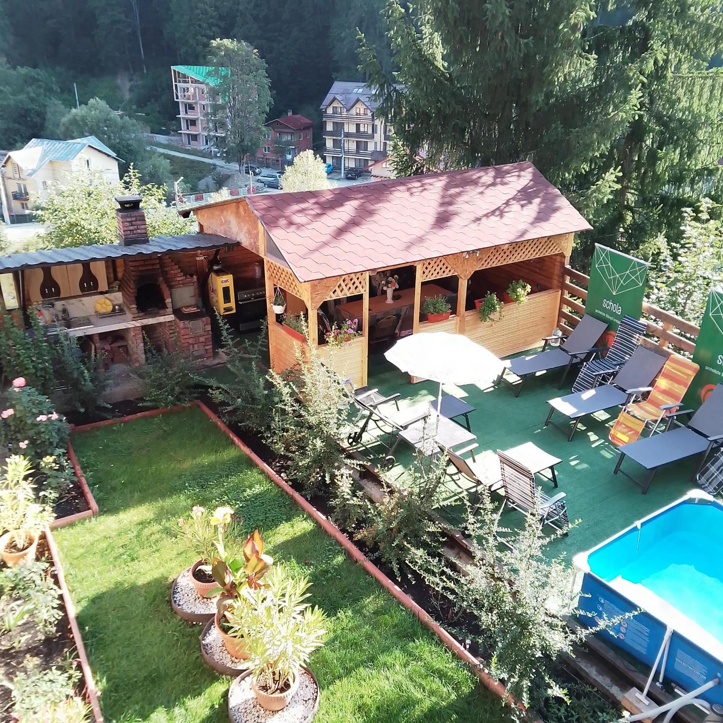 Casa Nicolas Busteni