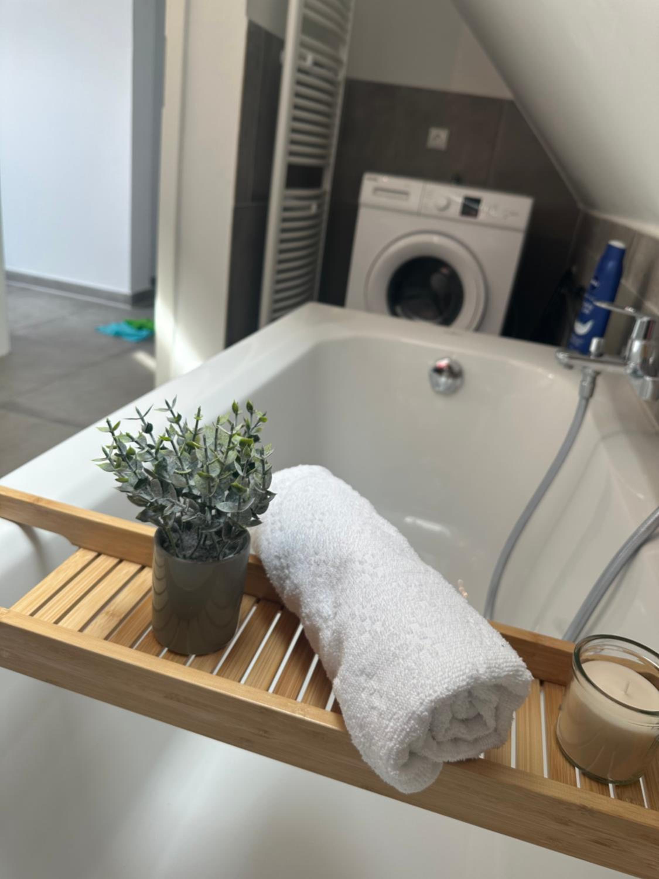 Stilvolles Apartment nähe Messe Düsseldorf in Duisburg Süd