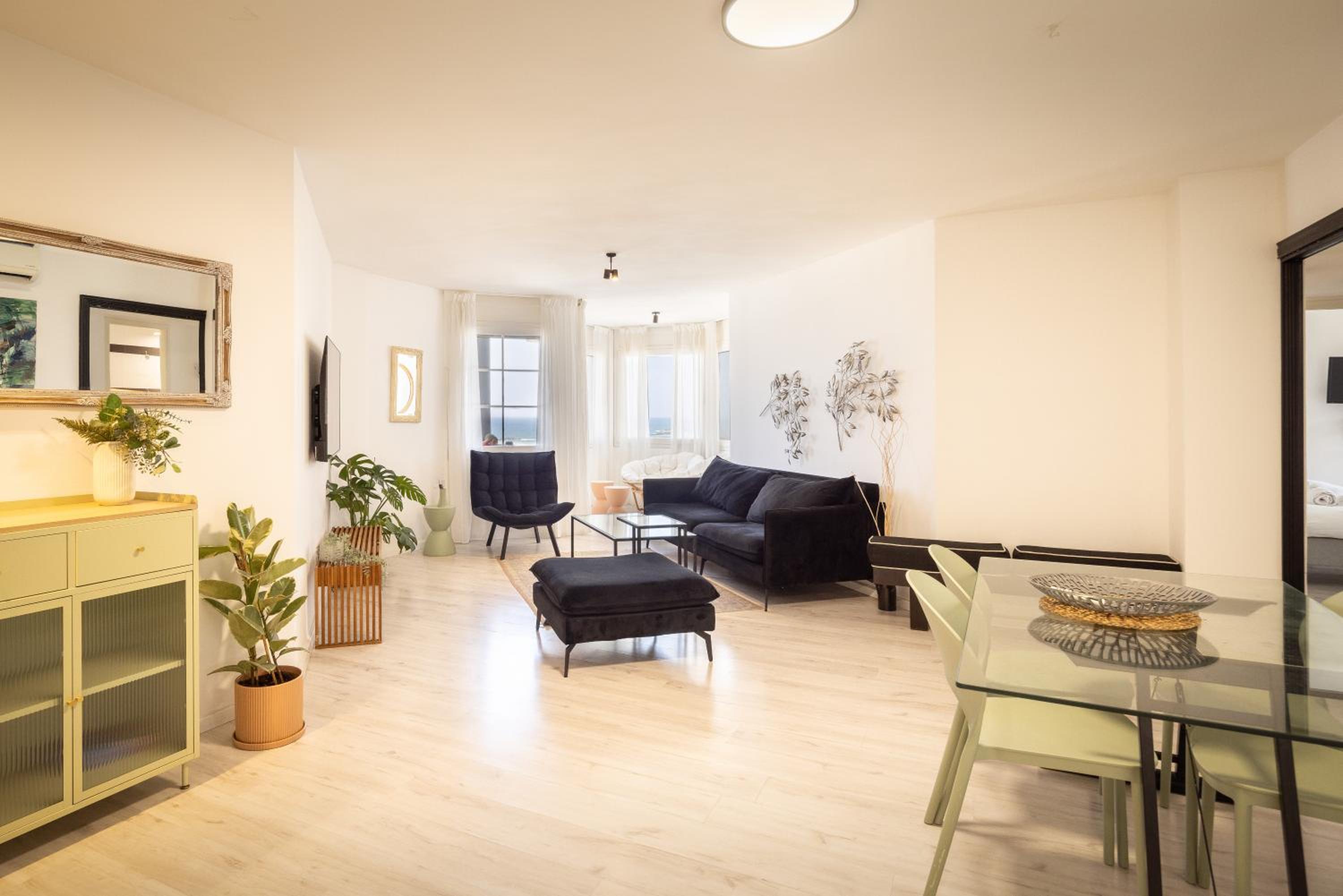 Chic 3BR Apt w Parking on the Beach by Sea N Rent