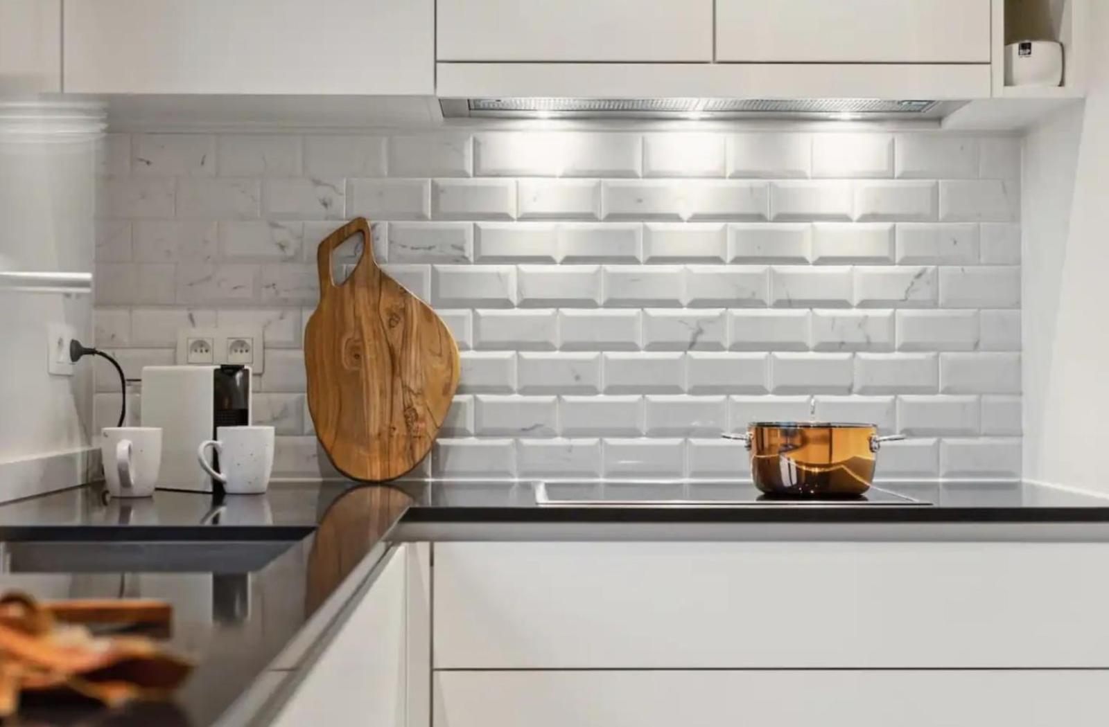 Triton luxe gelijkvloers appartement met tuin en gratis garage