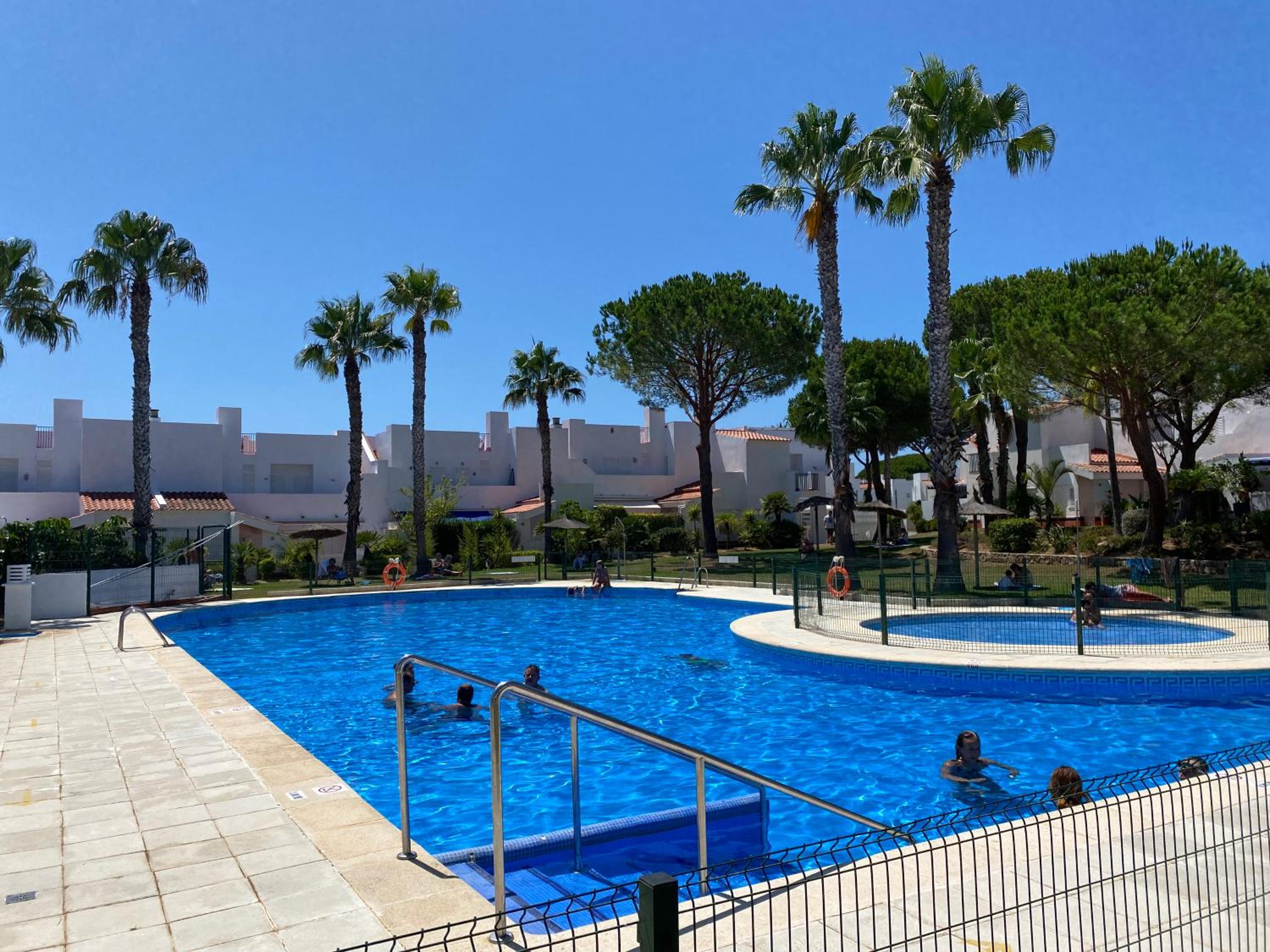 Alegre casa de verano en Sancti Petri view 5