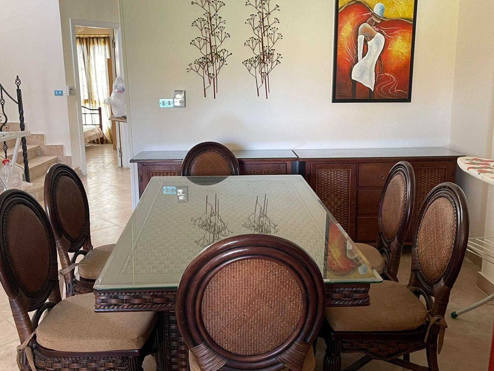 Amazing standalone Villa with 4 master rooms, private Garden, and pool view 5