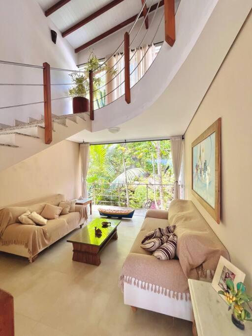 Casa pé na areia praia de Guaecá
