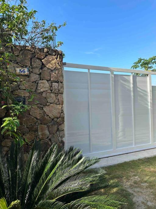 Casa pé na areia praia de Guaecá