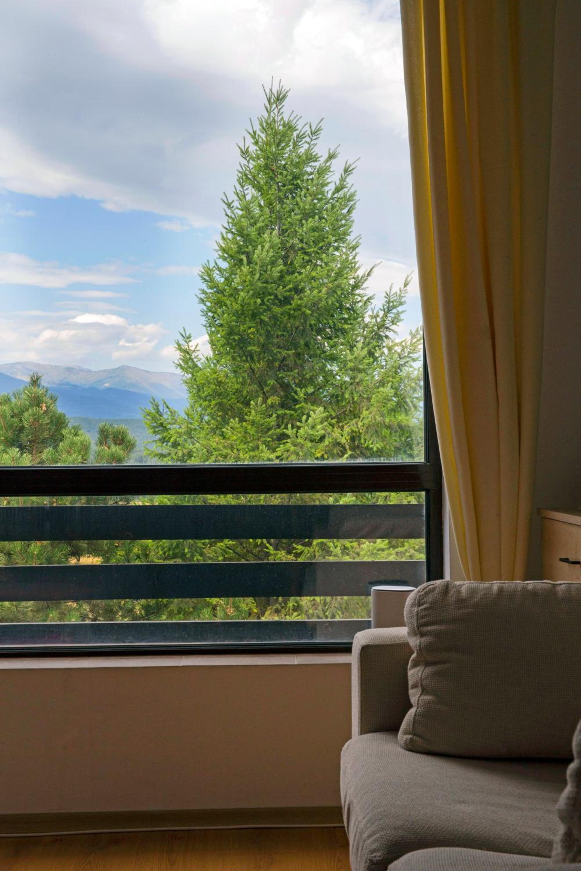 Aspen studio Mountain retreat at Aspen Resort Golf Ski & Spa