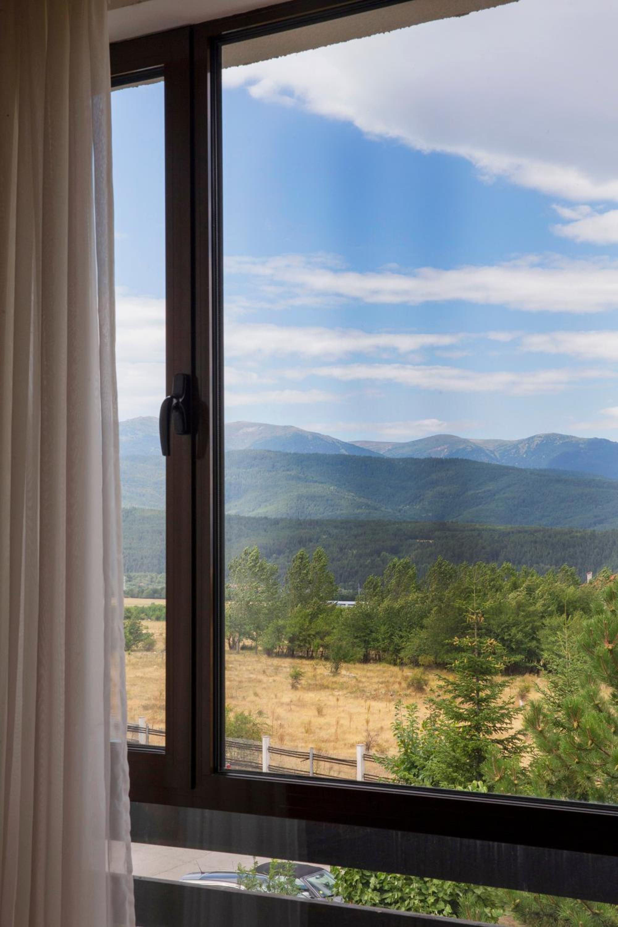 Aspen studio Mountain retreat at Aspen Resort Golf Ski & Spa