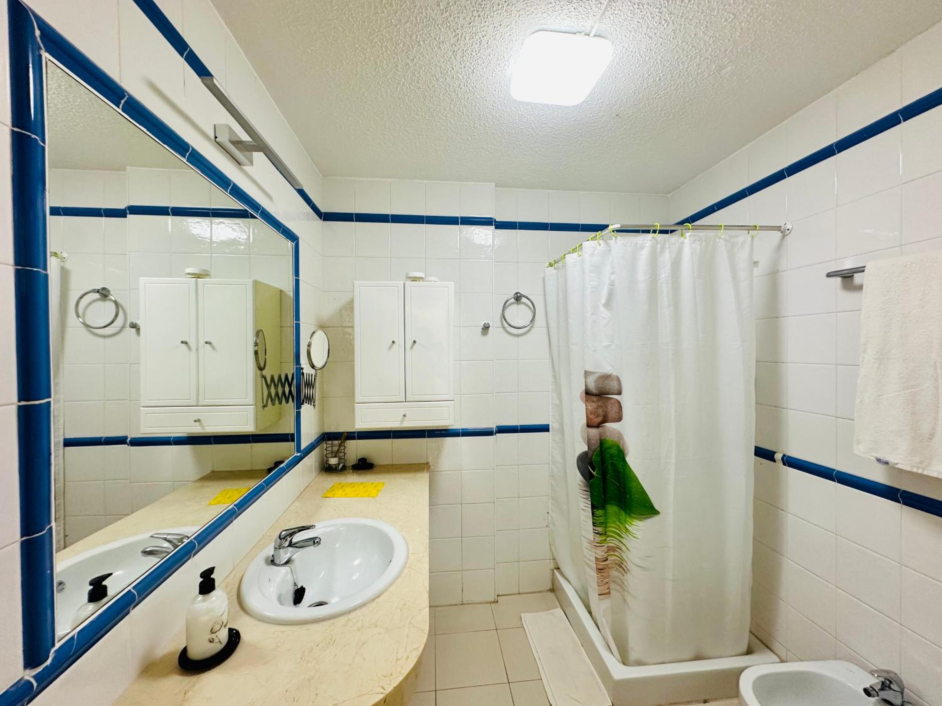 Quiet Mountain View Apartment