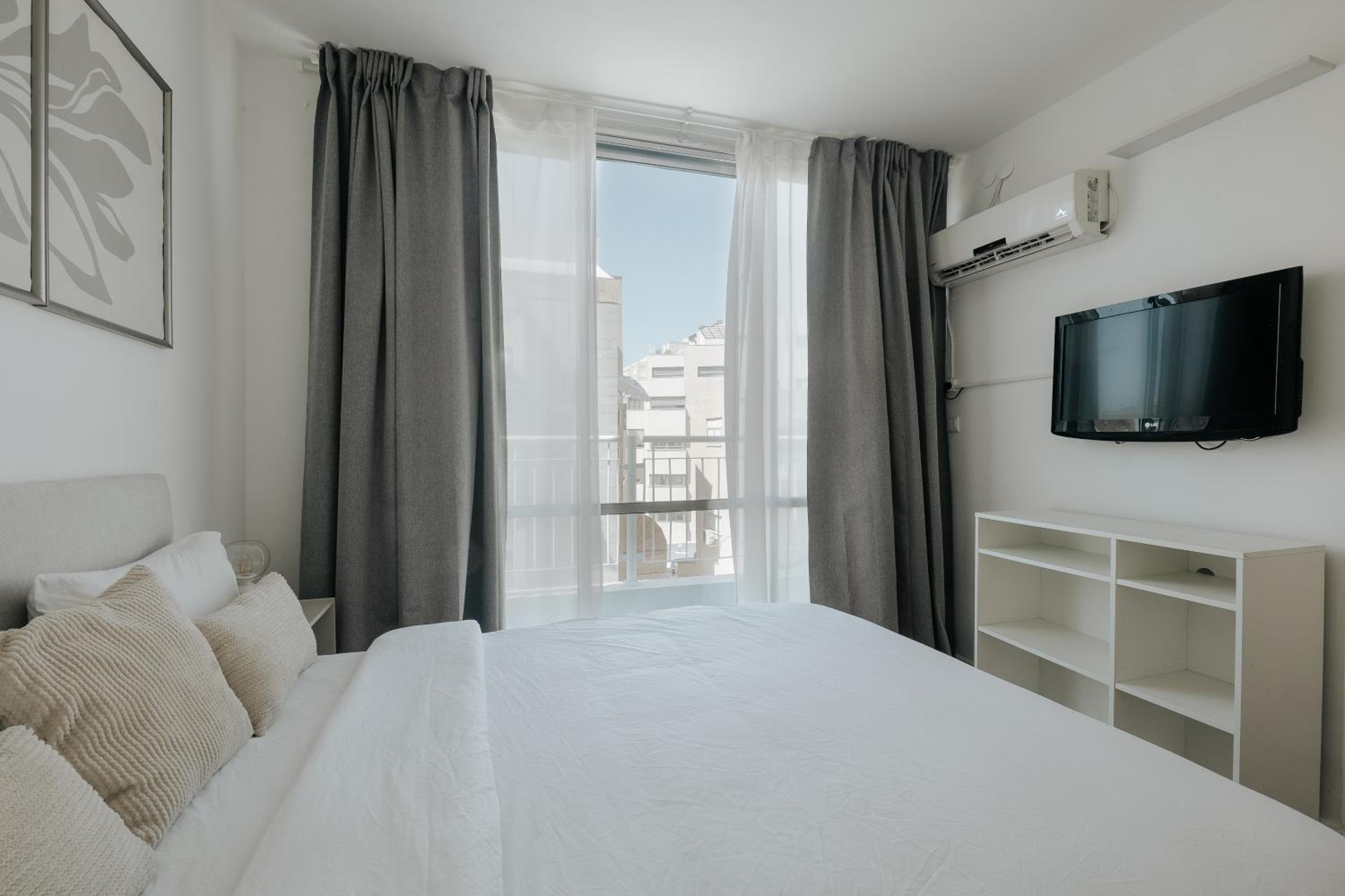 David Frishman Residence - Sea view penthouse