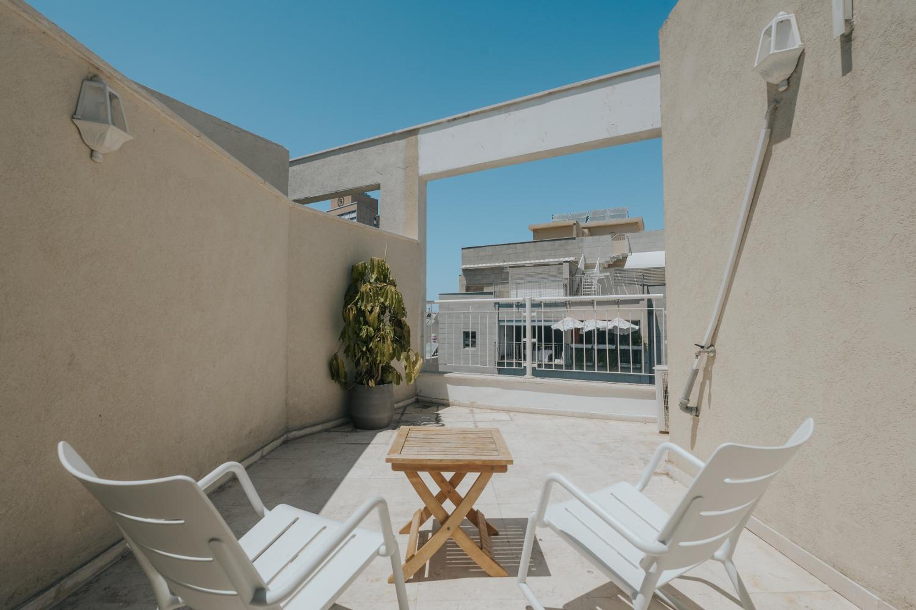 David Frishman Residence - Sea view penthouse