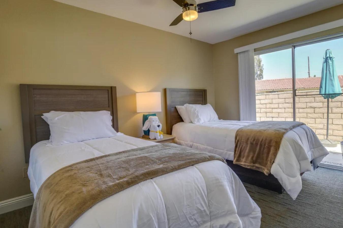 Cozy Coachella Condo - Your Desert Oasis view 4