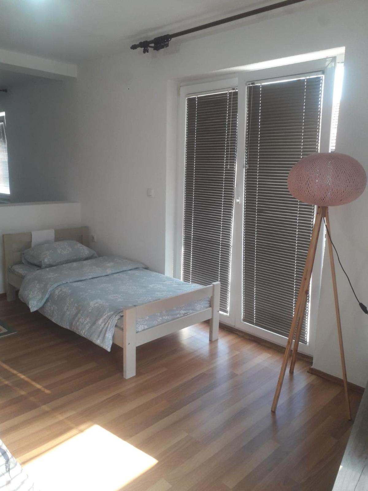 Apartmani Previja