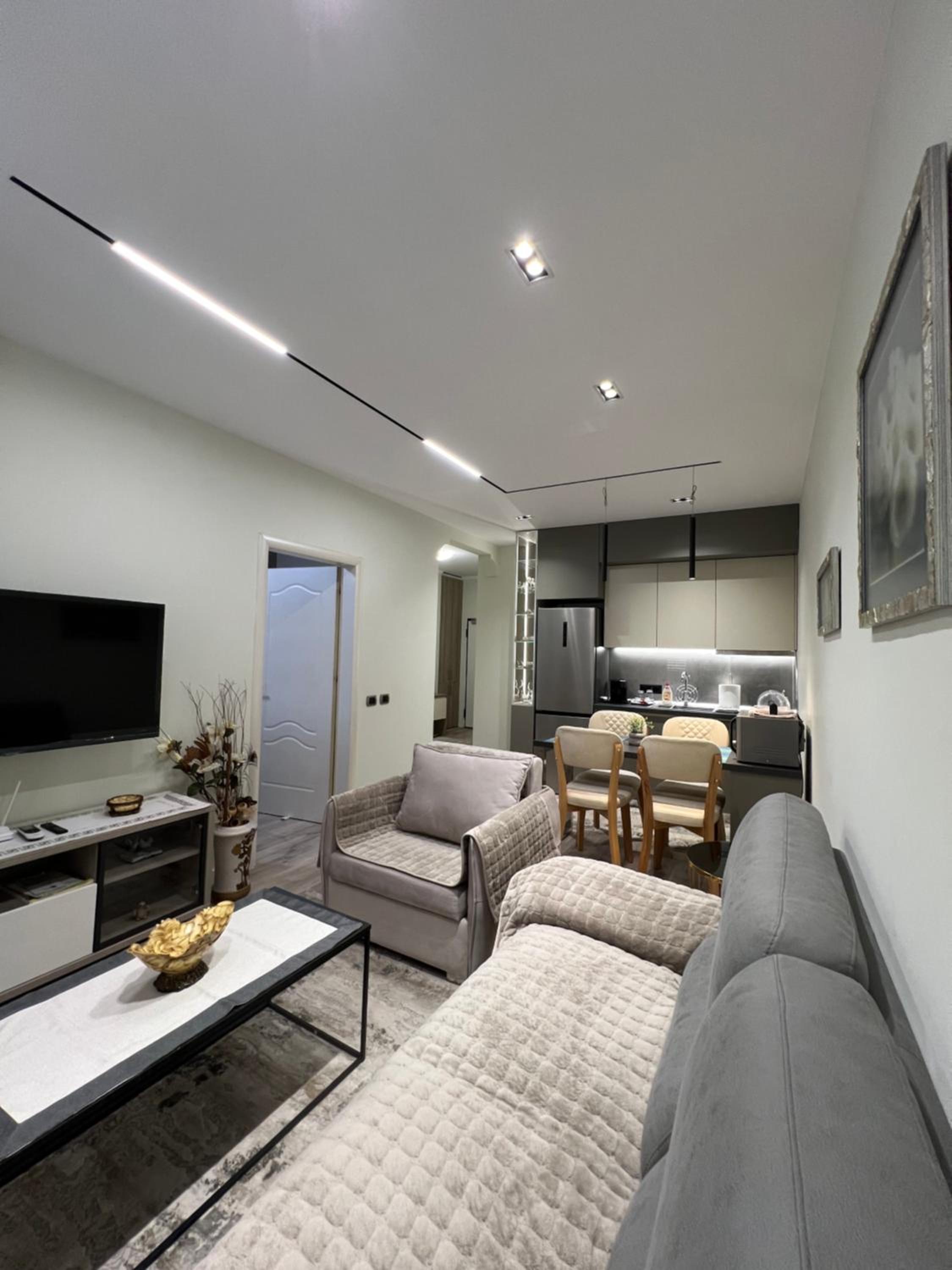 Center View Luxury Apartment