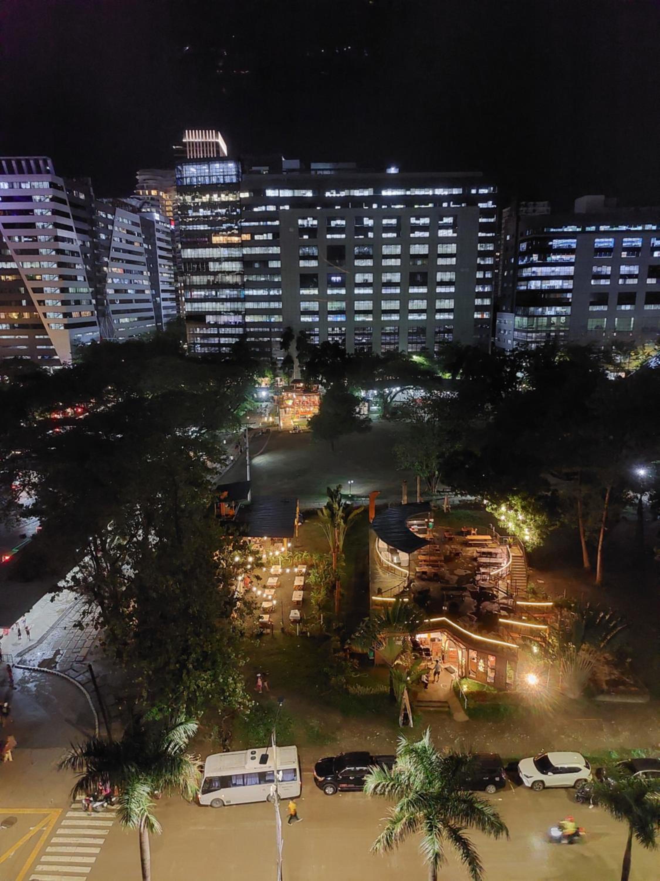 Cozy & Affordable 1 BR at Avida Towers Cebu IT Park view 5