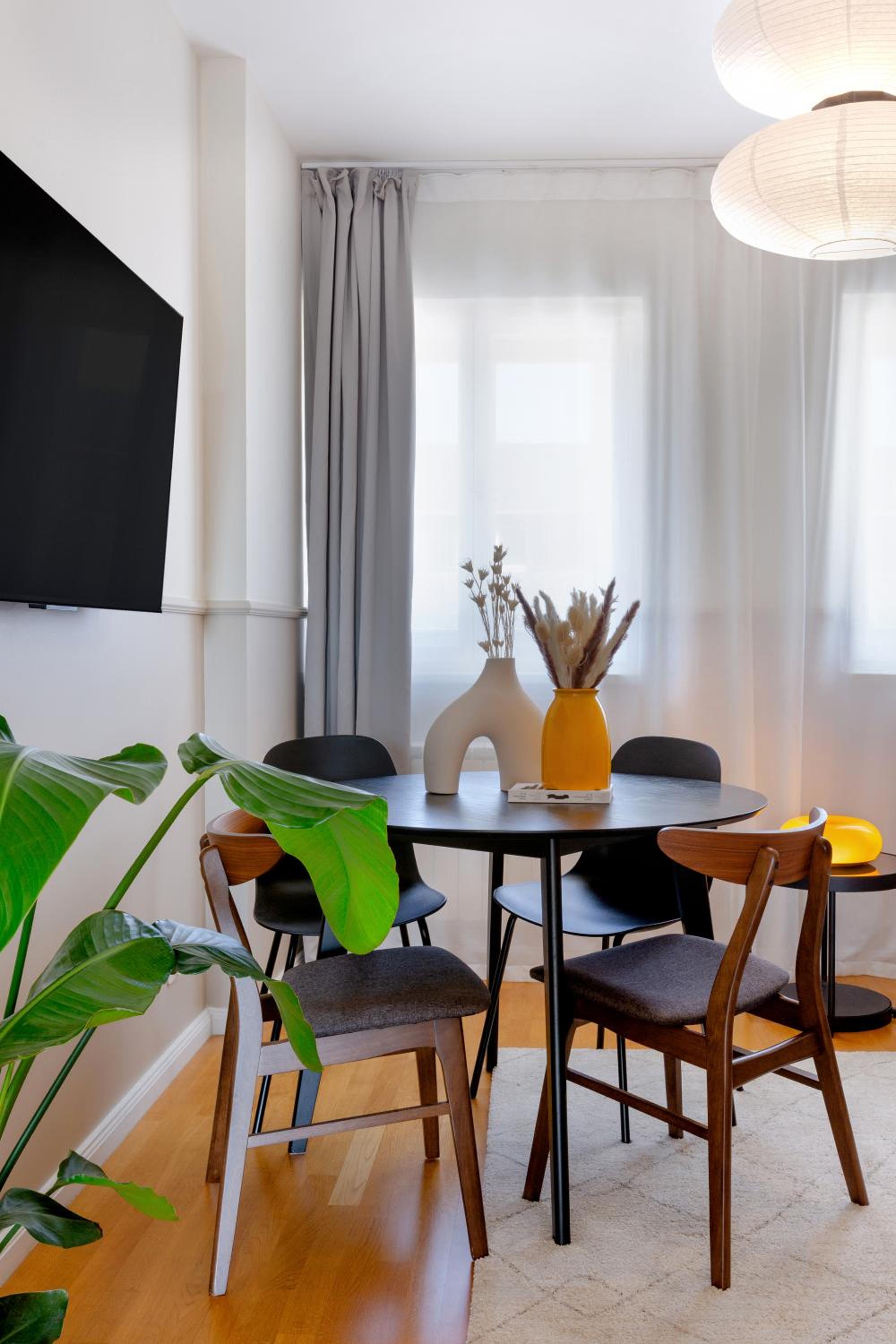 TurnKey I Vineyard Terrace Apartments