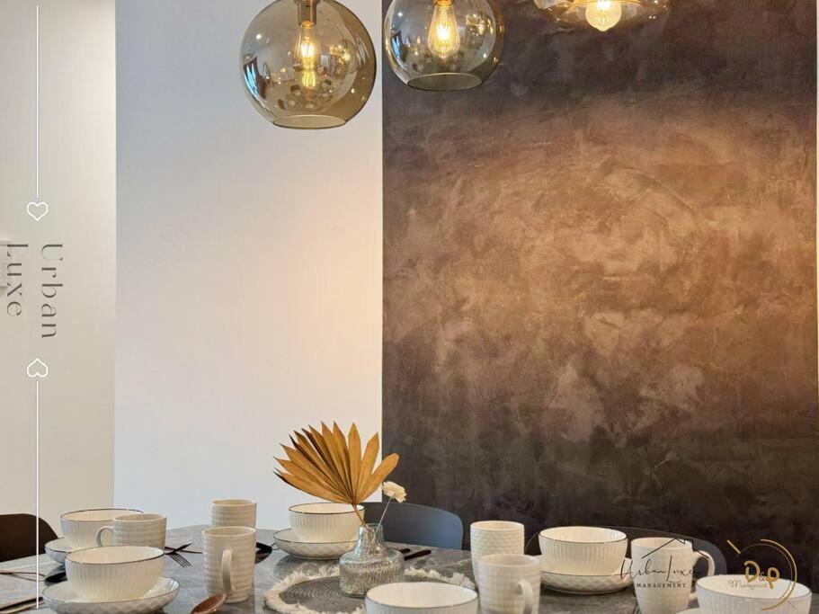 Township homey for 8-10pax at KL