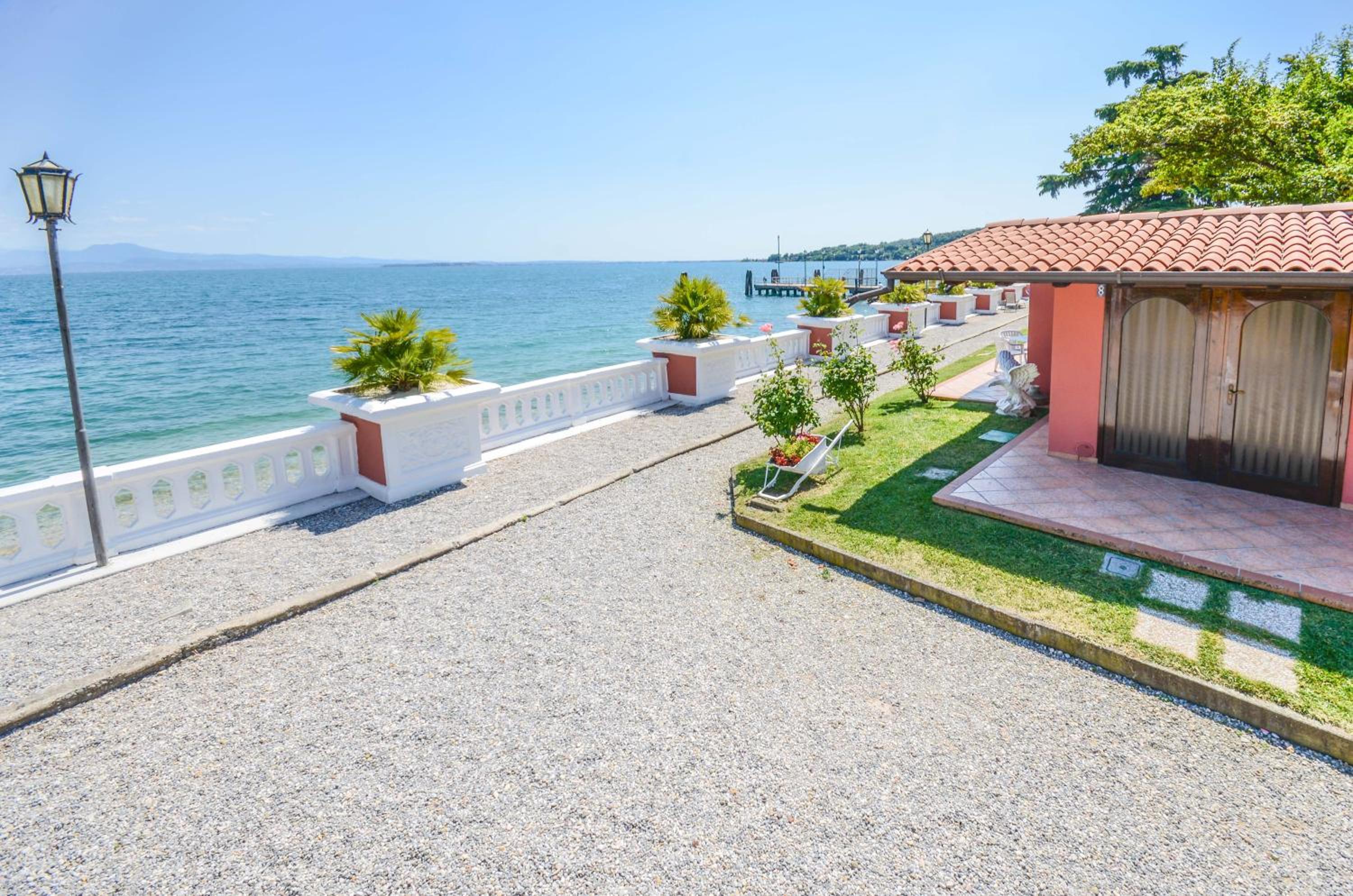 VILLA GARUTI VILLAGE, photo 5