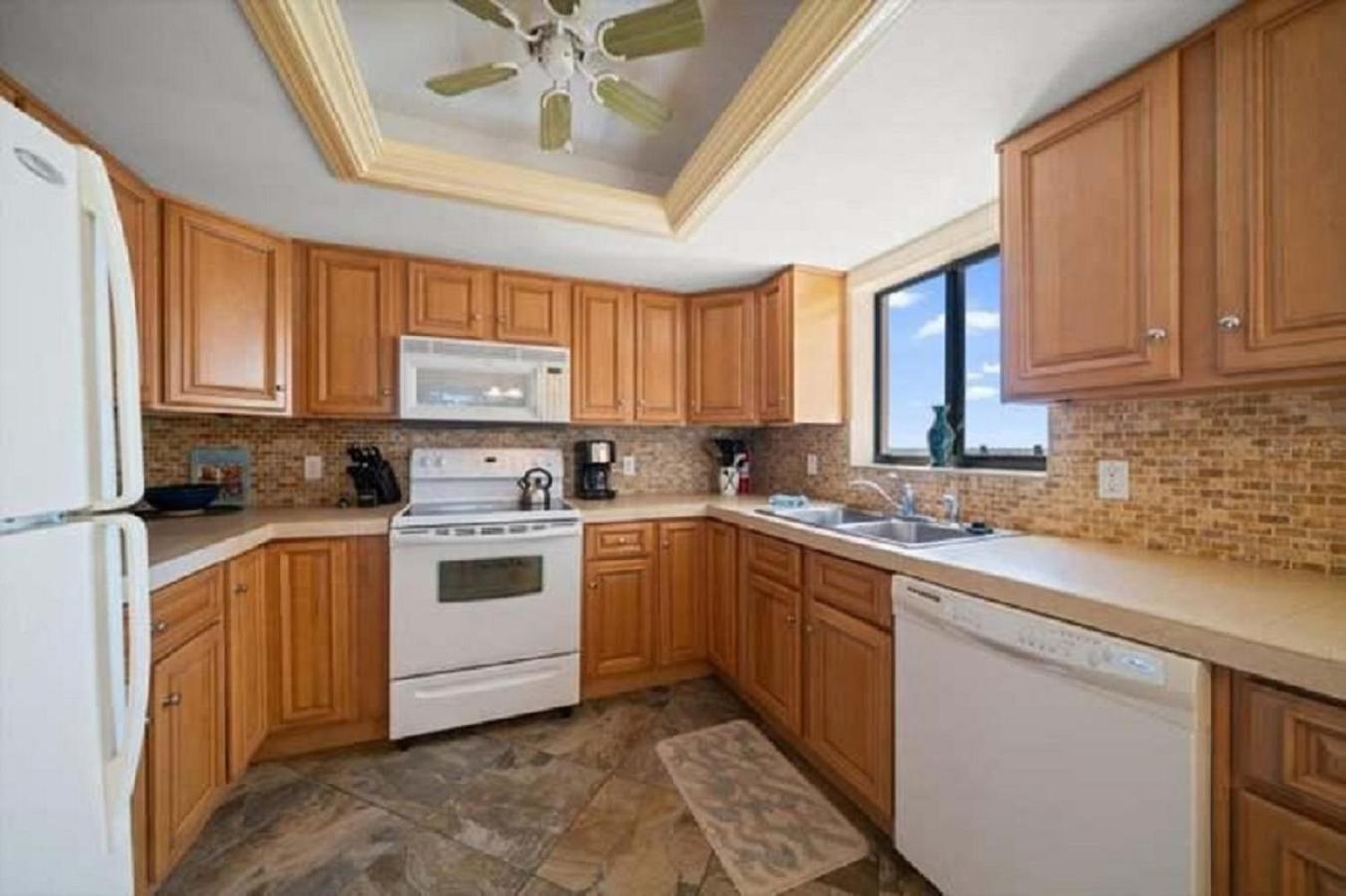 Reflections on the Gulf Indian Rocks Beach FL - 2 Week Minimum Stay view 4