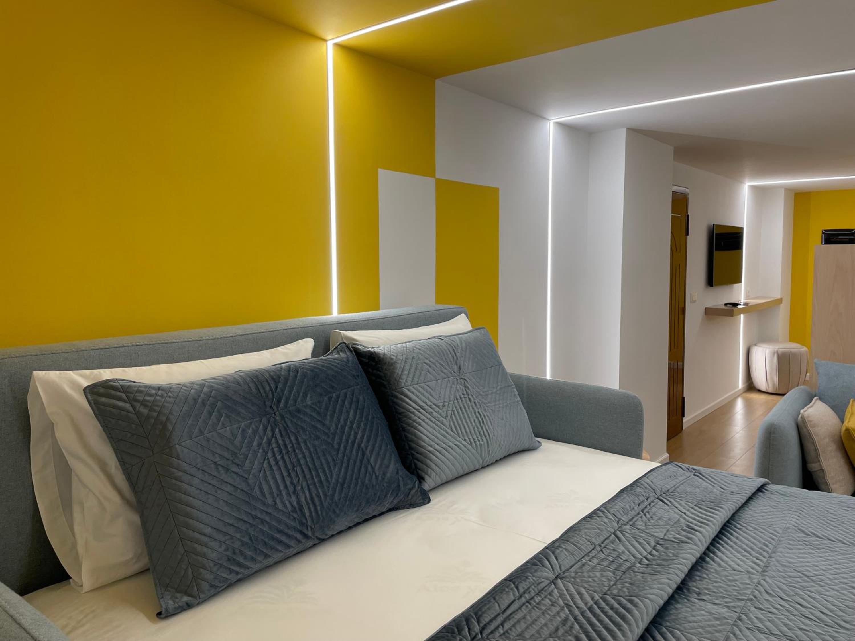 Tesa Studio