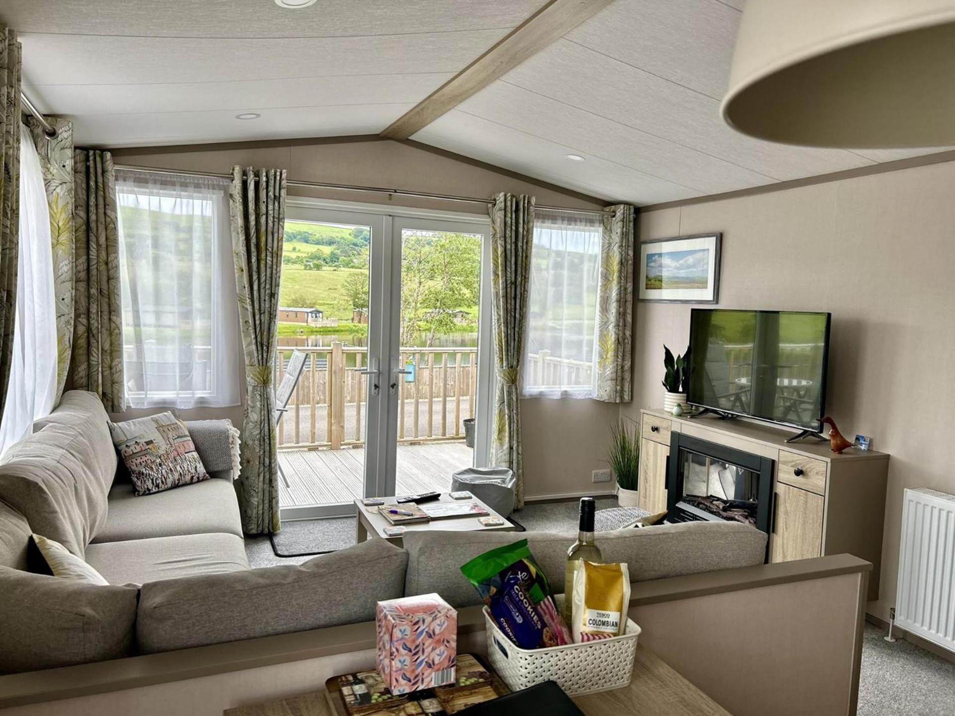 Lake View at Pendle View Holiday Park BB7 4DH view 3
