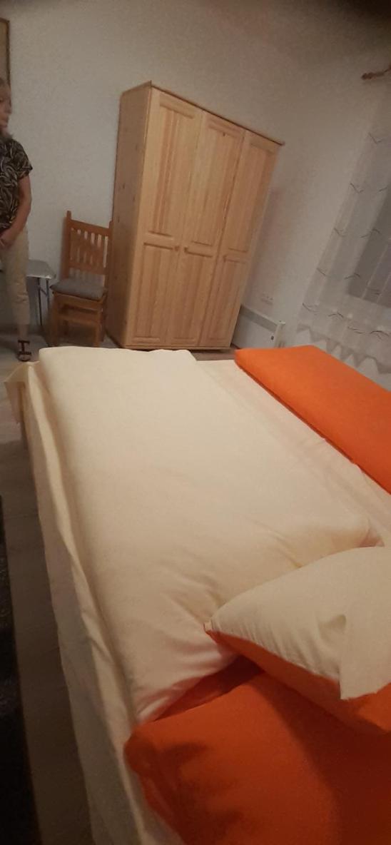 Lótusz Apartman